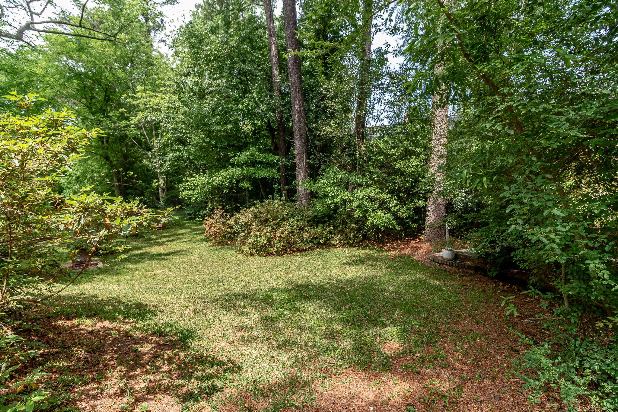 302 KENNELWORTH Place