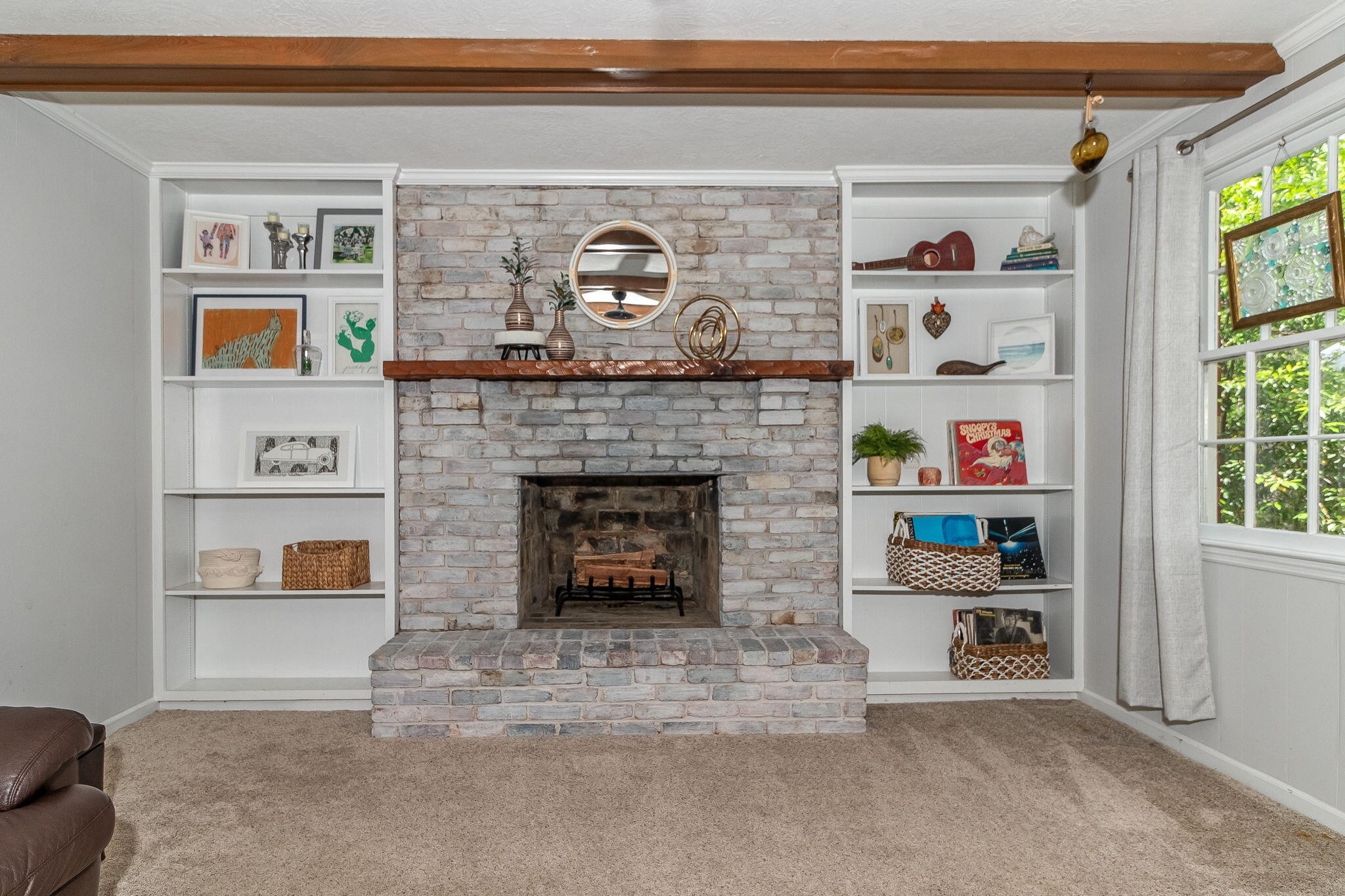 302 KENNELWORTH Place