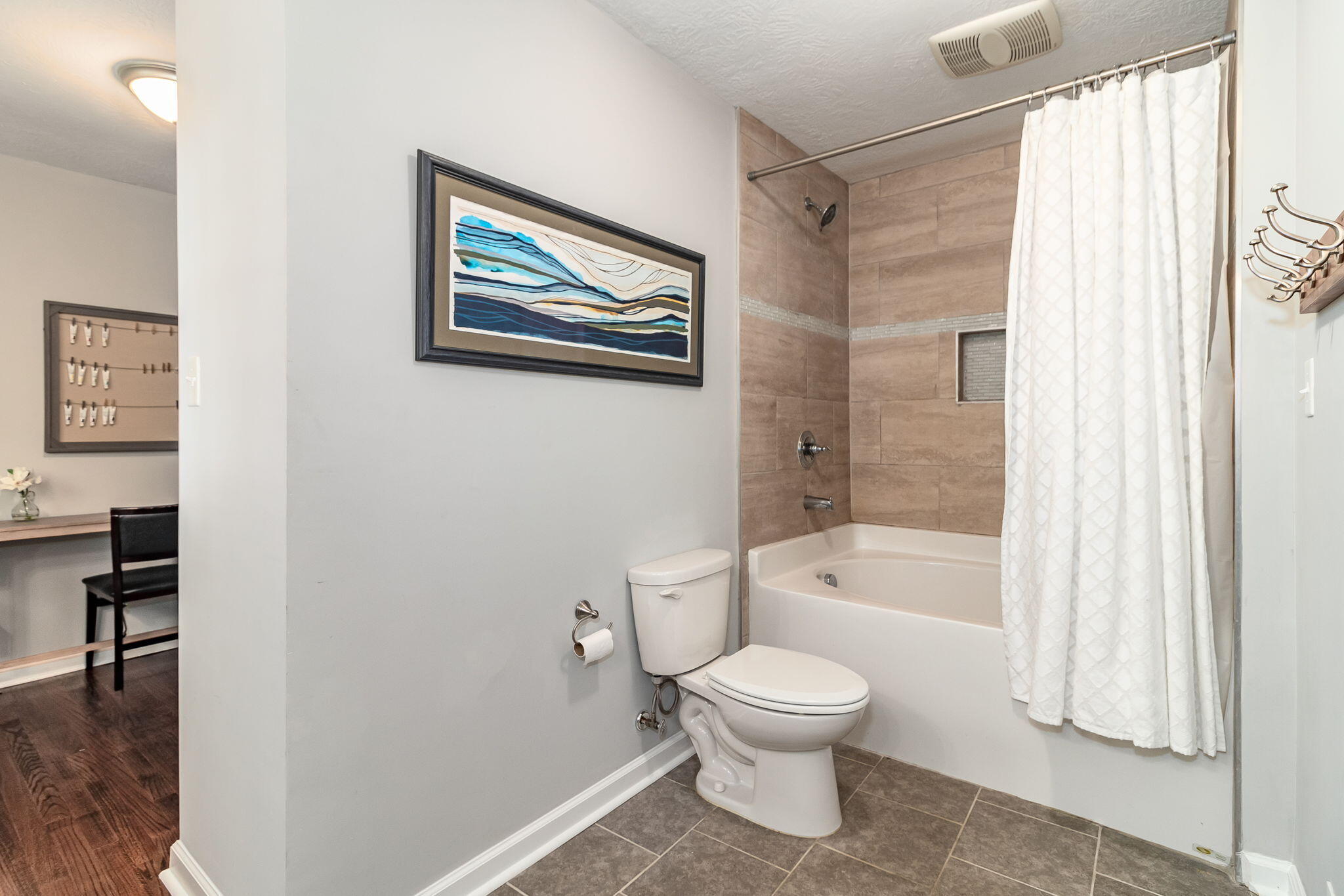 302 KENNELWORTH Place