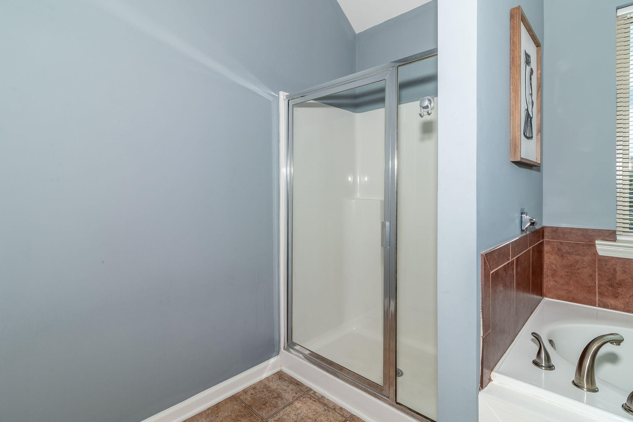 6077 REYNOLDS Circle