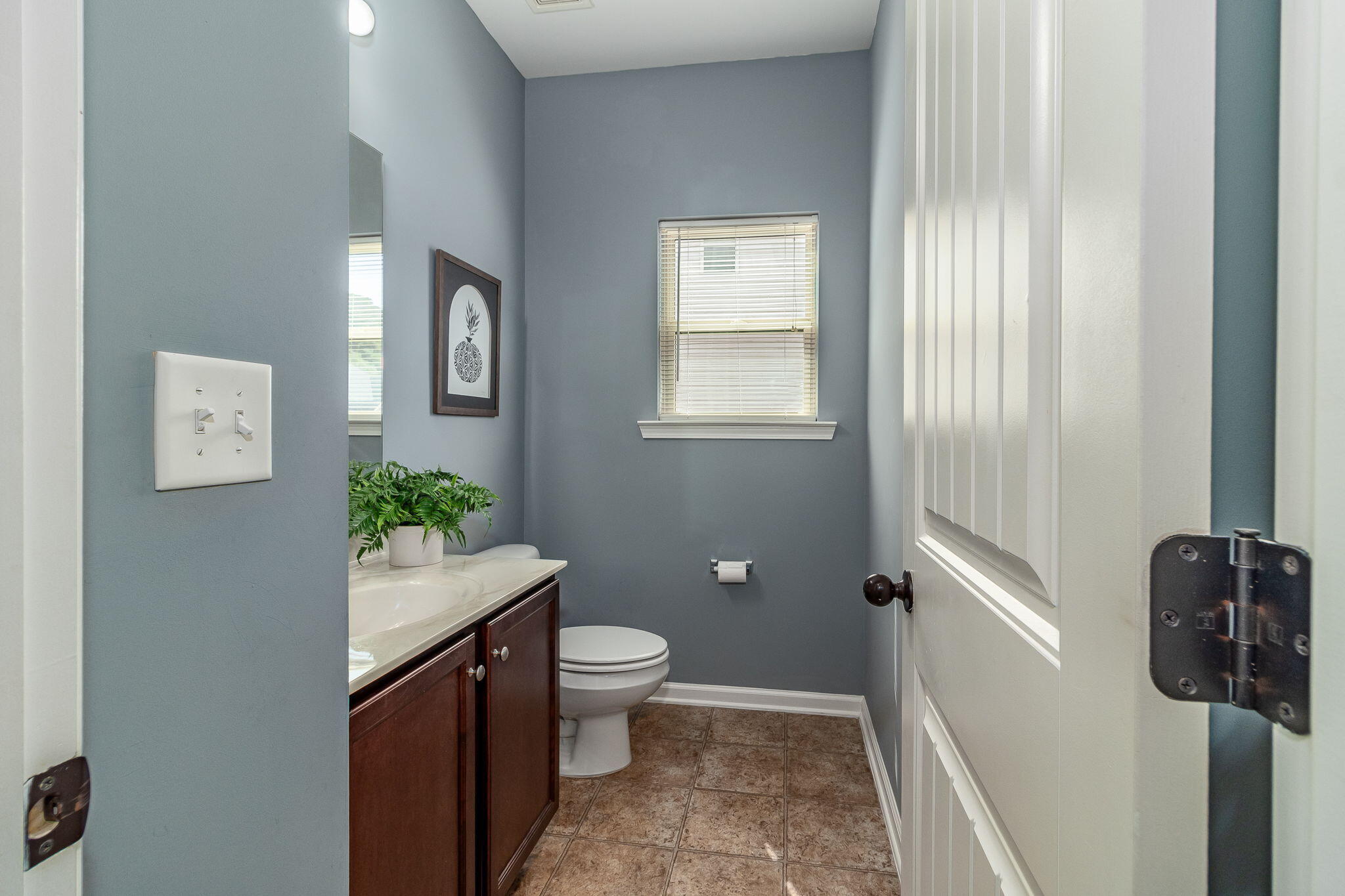 6077 REYNOLDS Circle