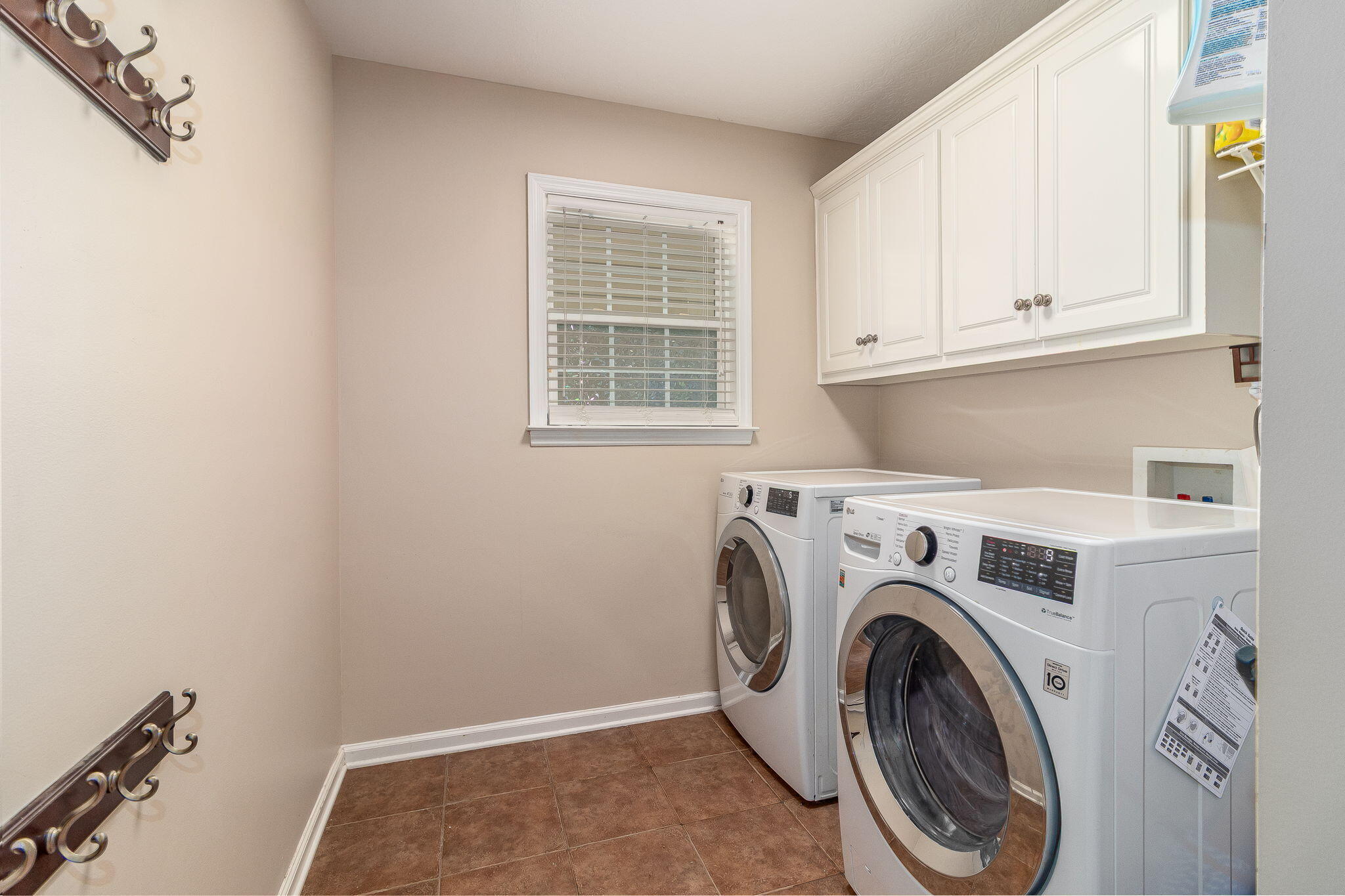 2078 MAGNOLIA Parkway