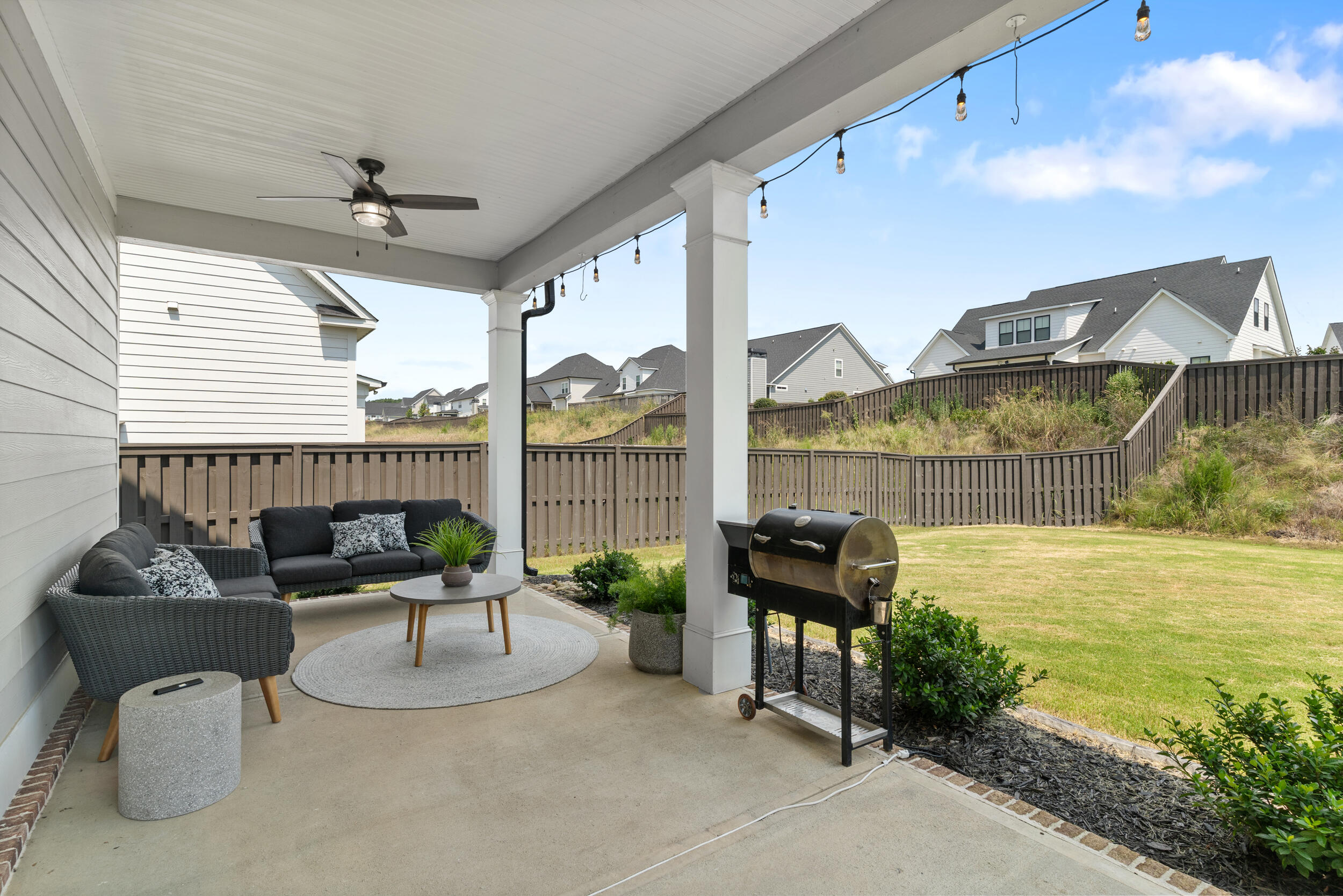 809 Sparrow Pt Avenue