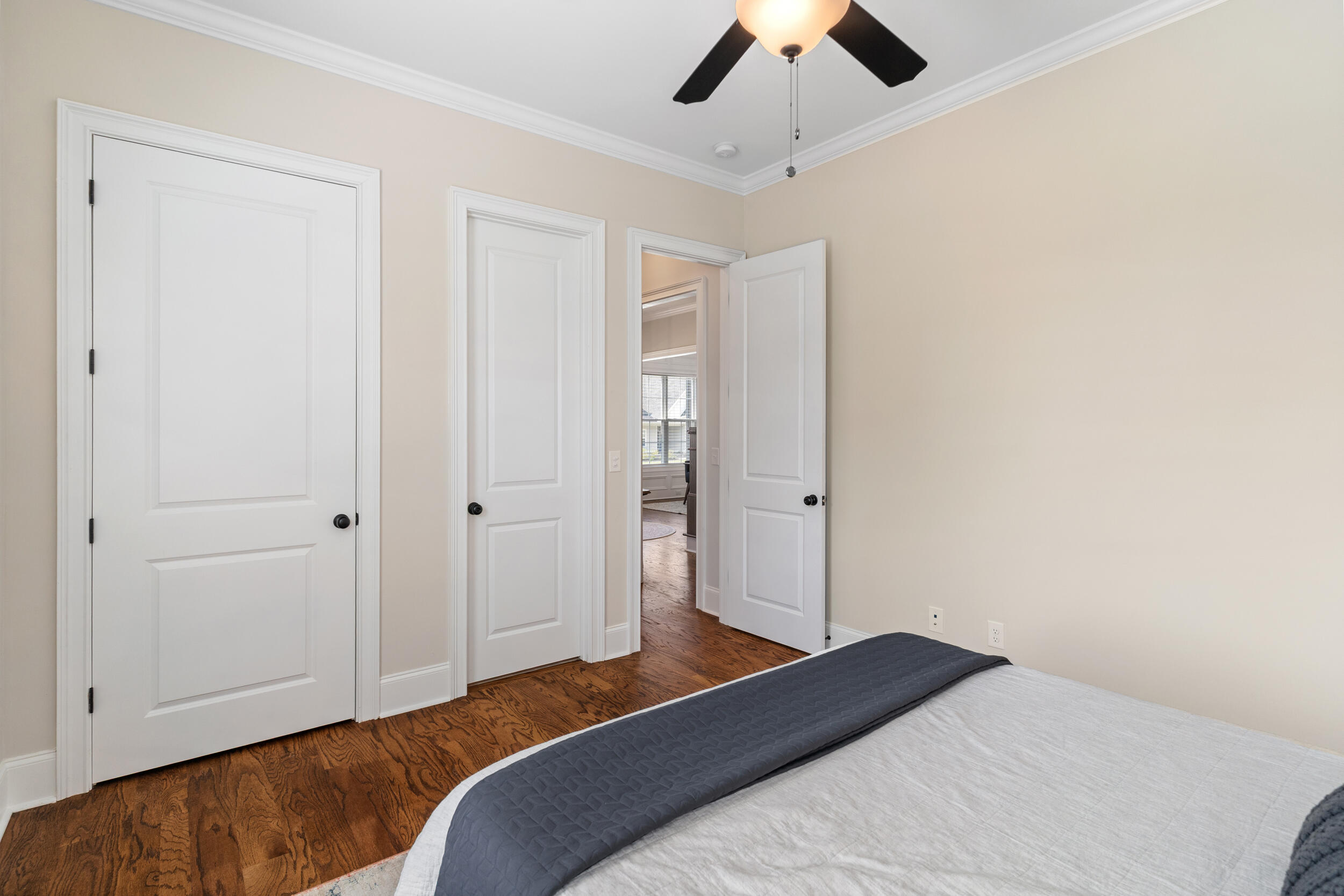 809 Sparrow Pt Avenue