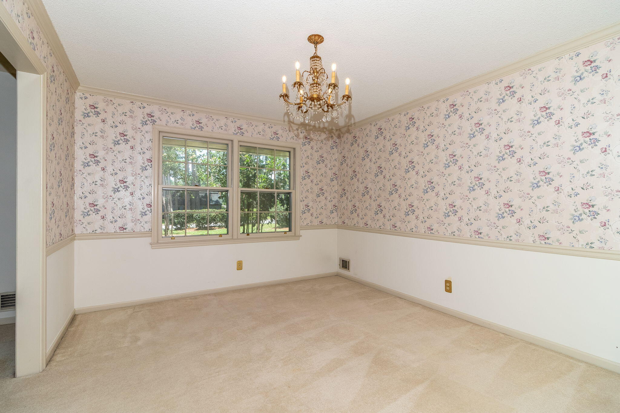 8135 Sir Lancelot Court