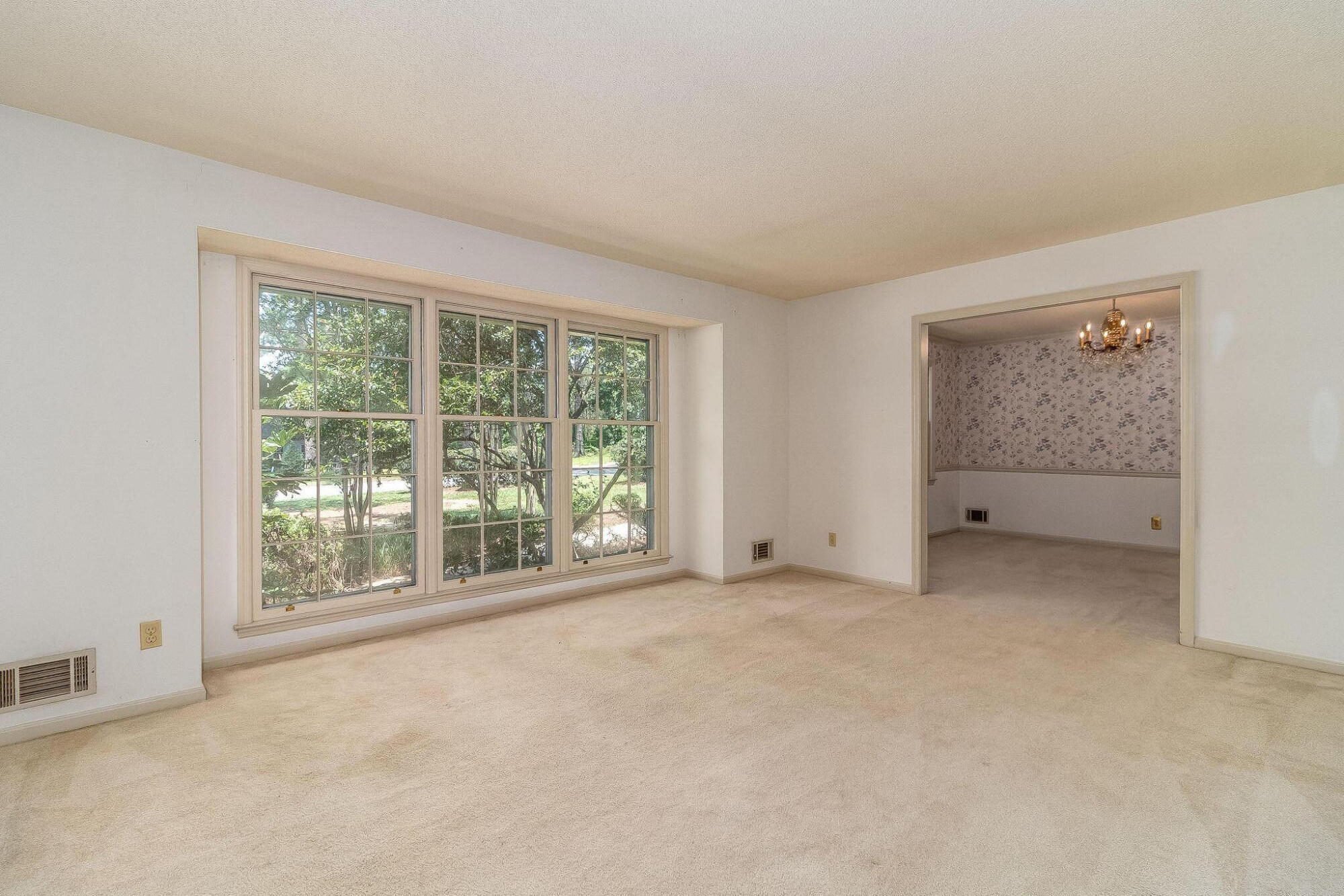 8135 Sir Lancelot Court