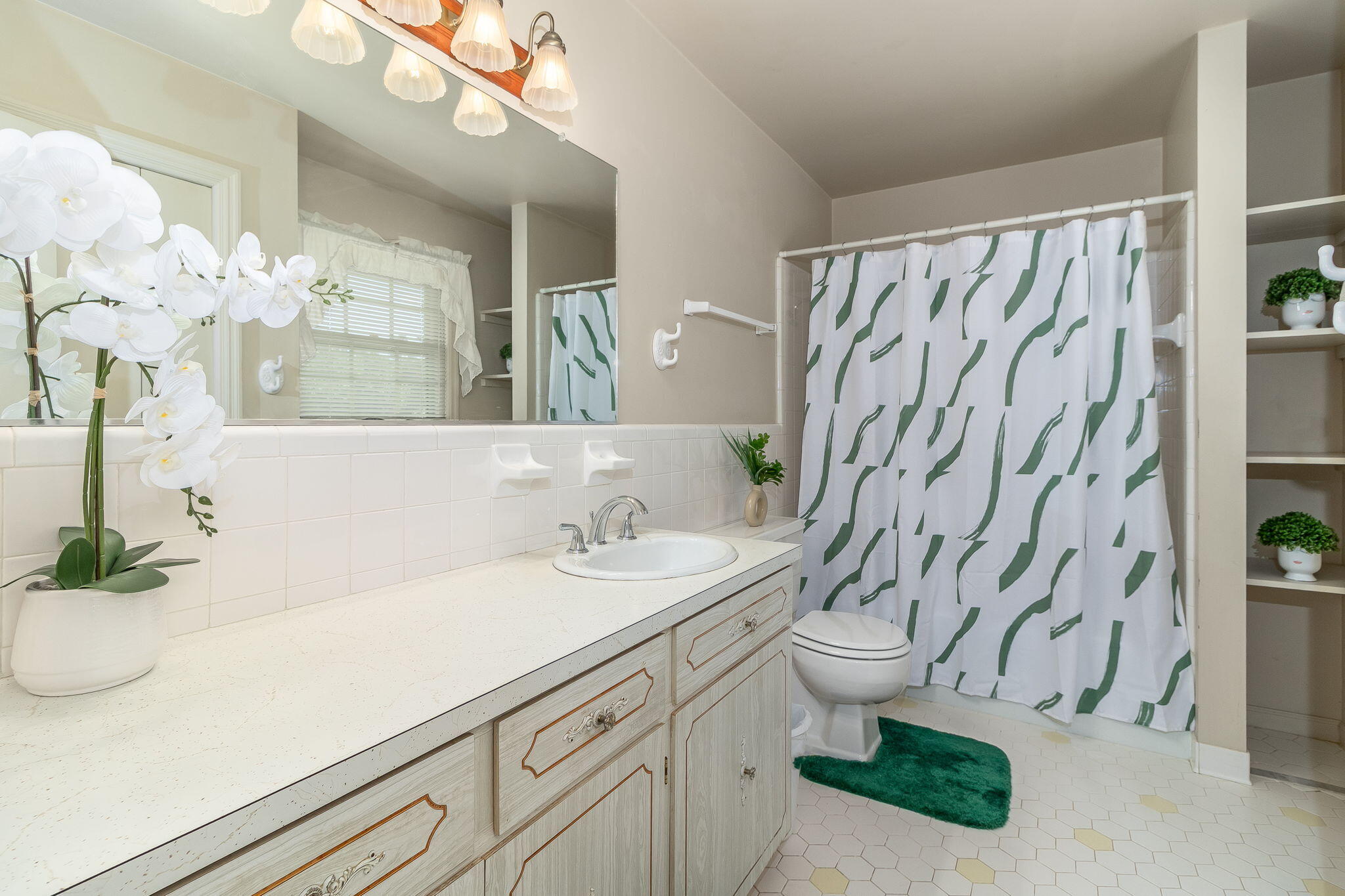 8135 Sir Lancelot Court