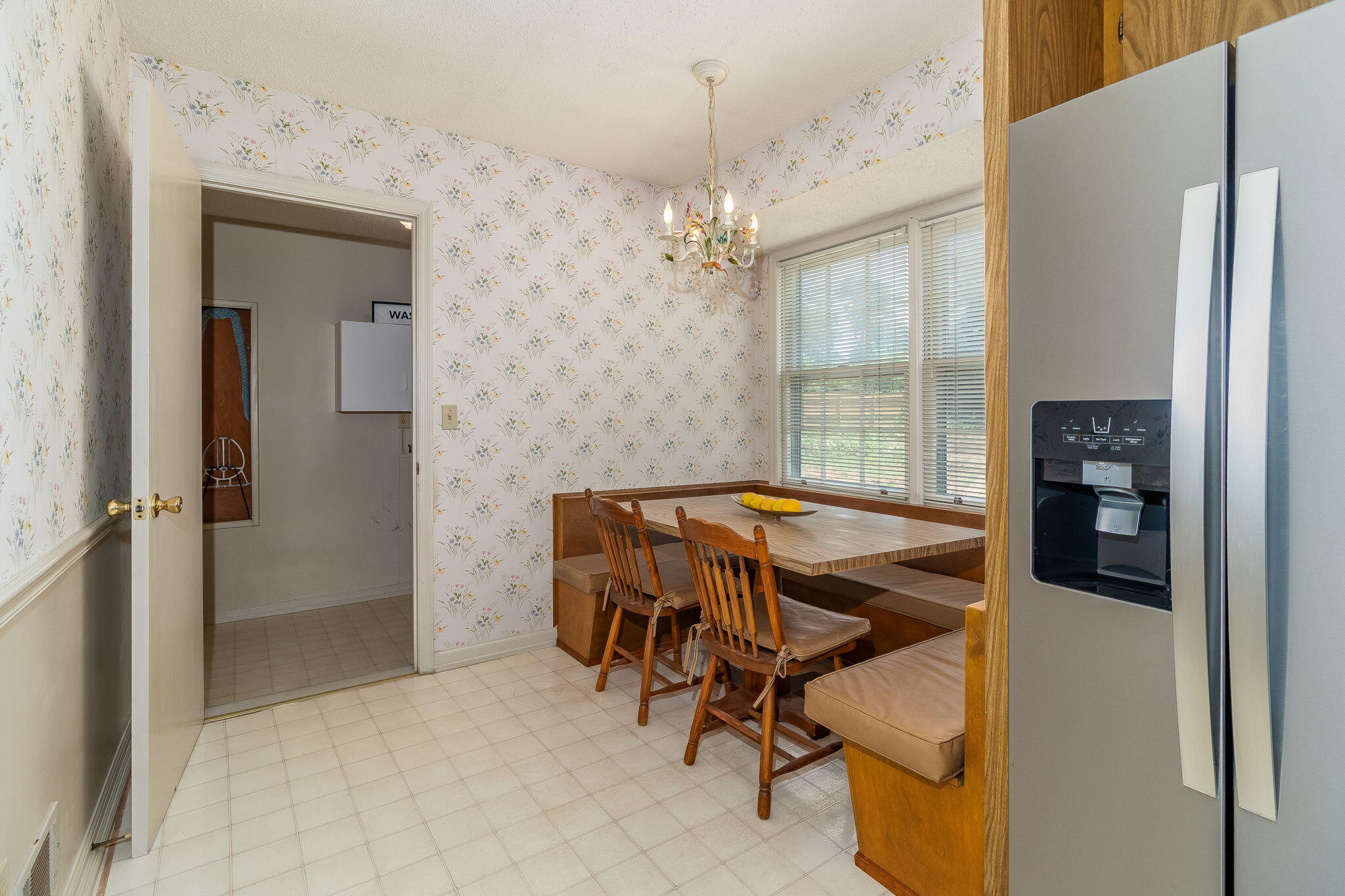 8135 Sir Lancelot Court