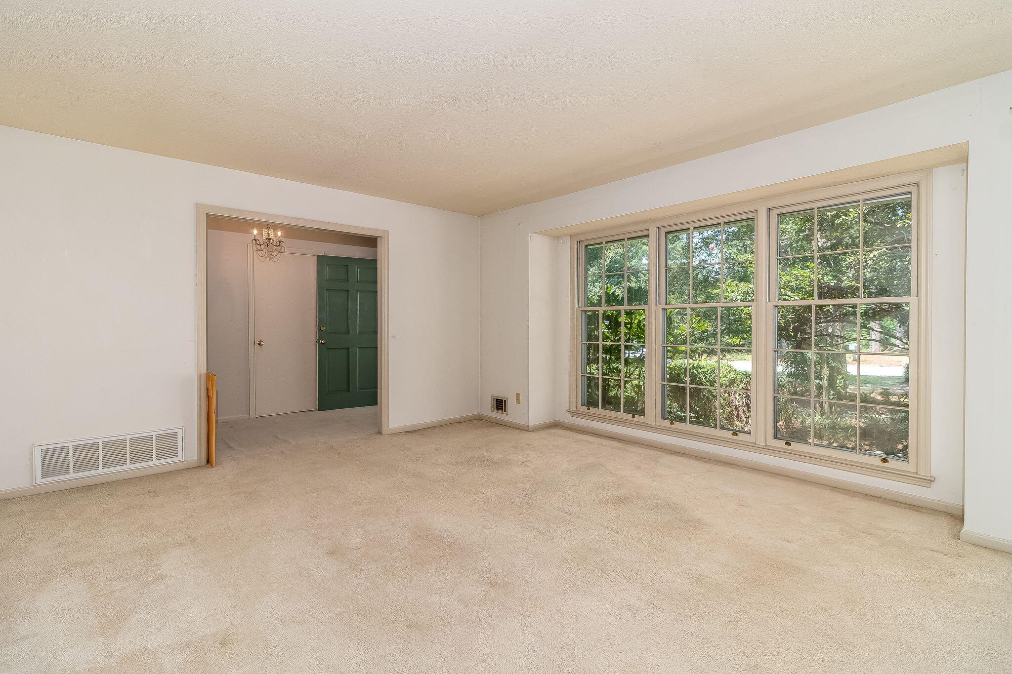 8135 Sir Lancelot Court