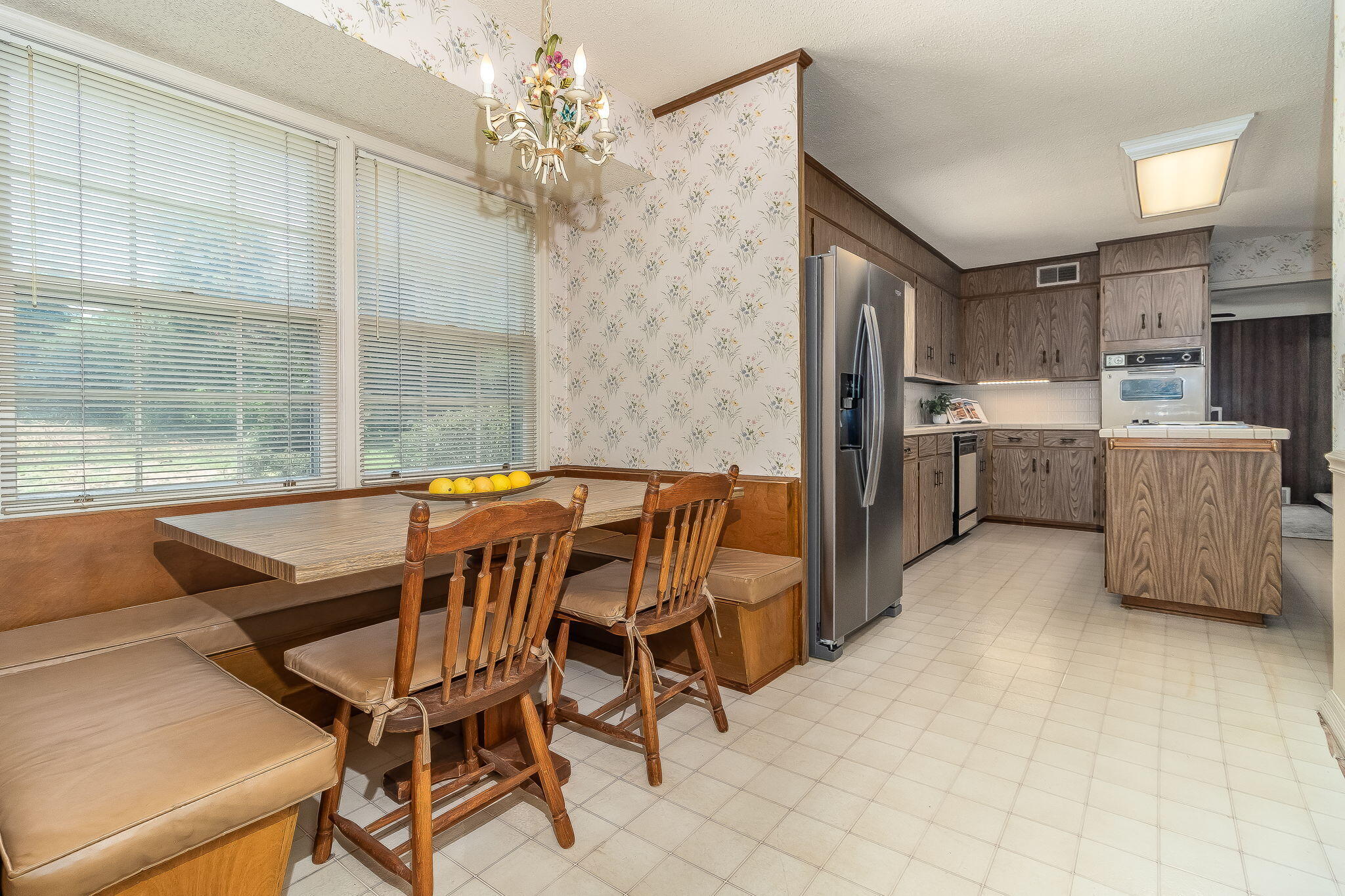 8135 Sir Lancelot Court