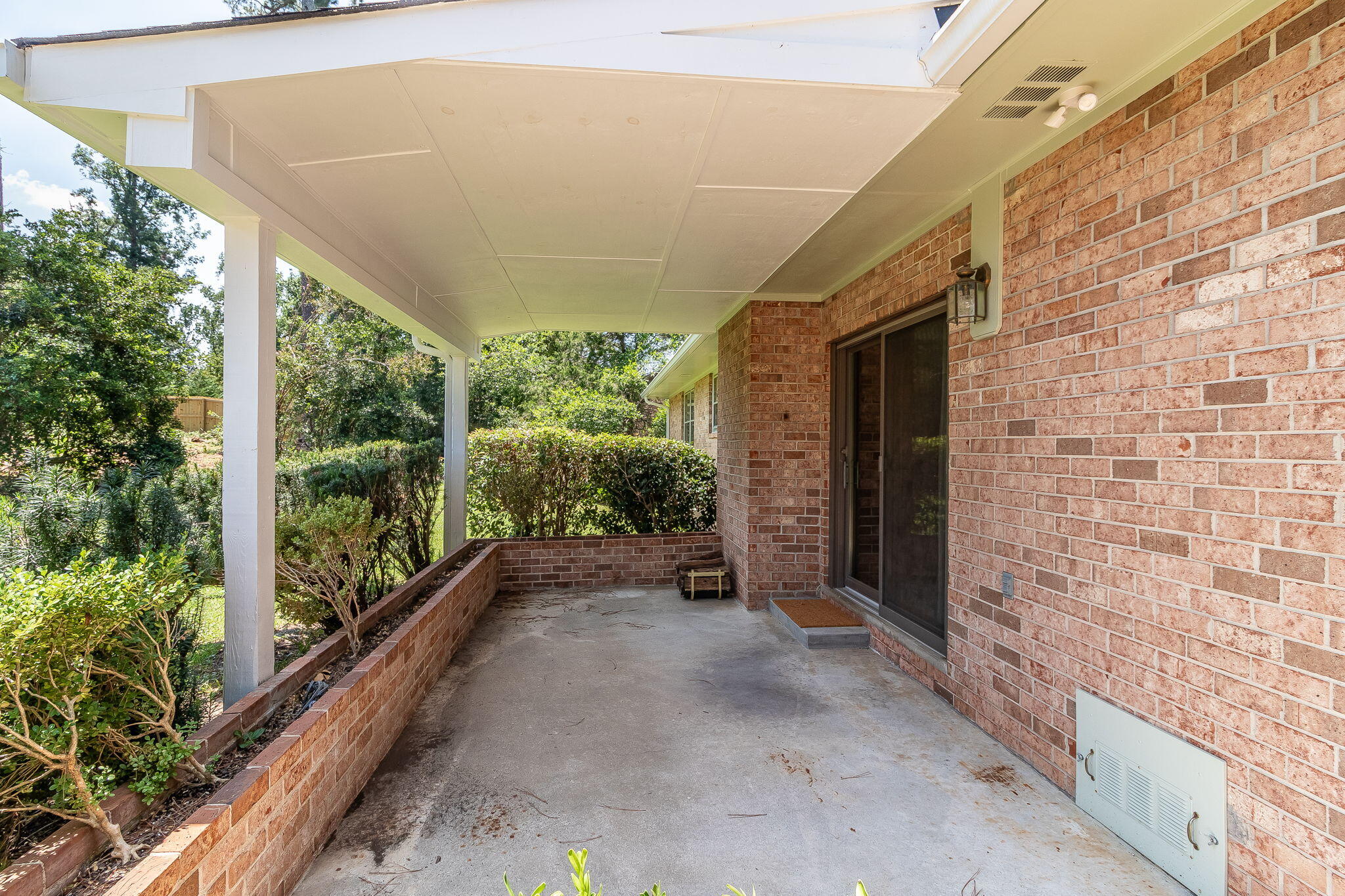 8135 Sir Lancelot Court