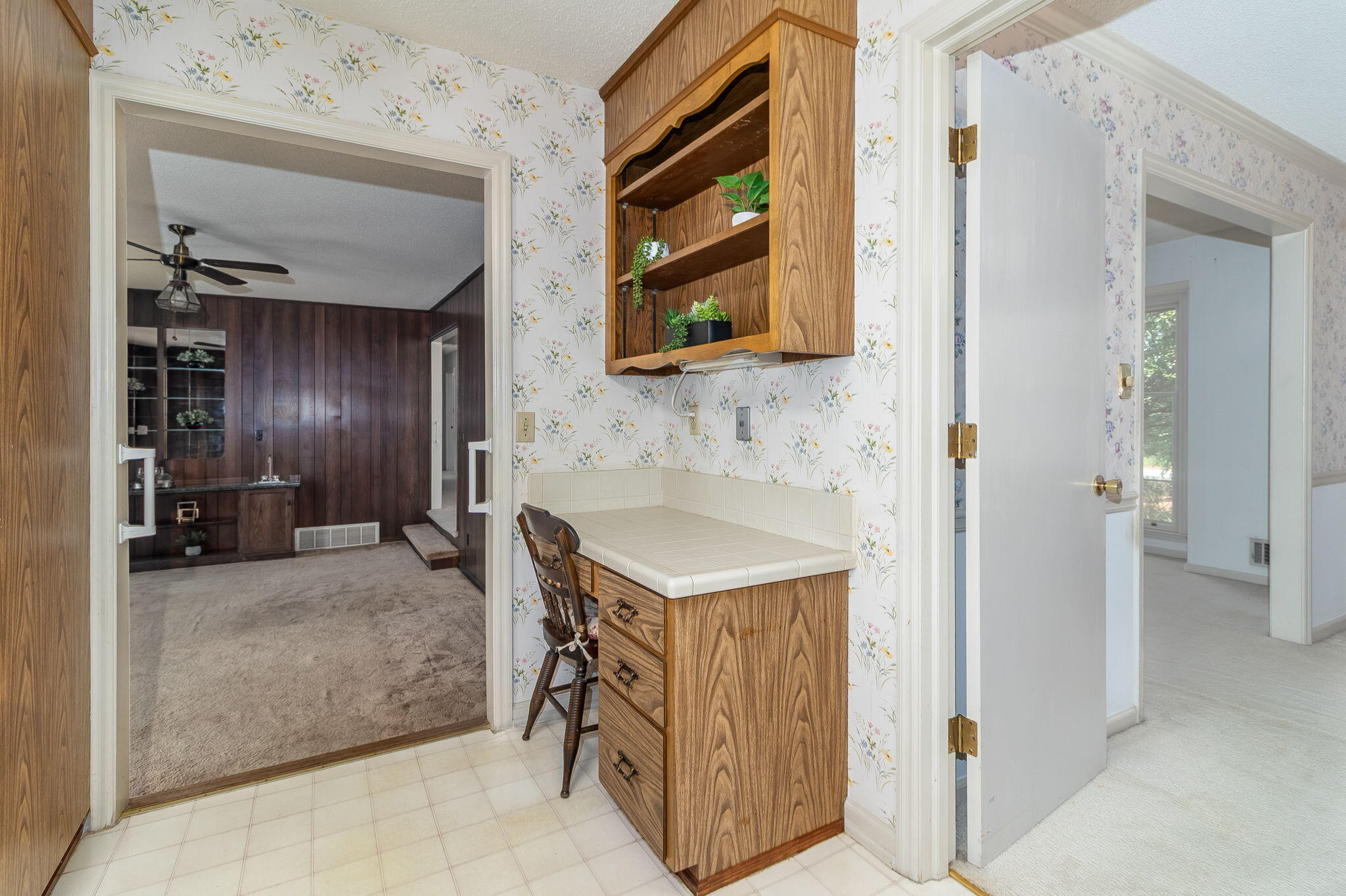 8135 Sir Lancelot Court