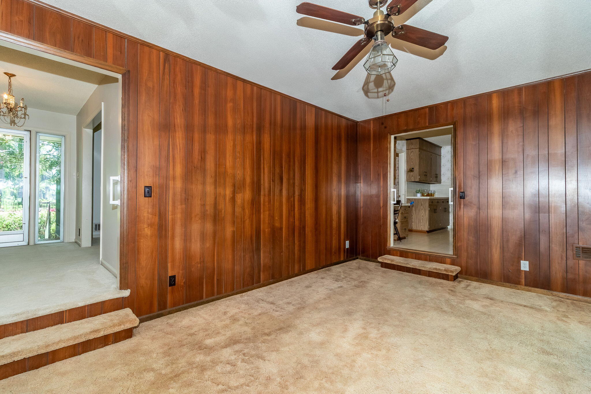 8135 Sir Lancelot Court