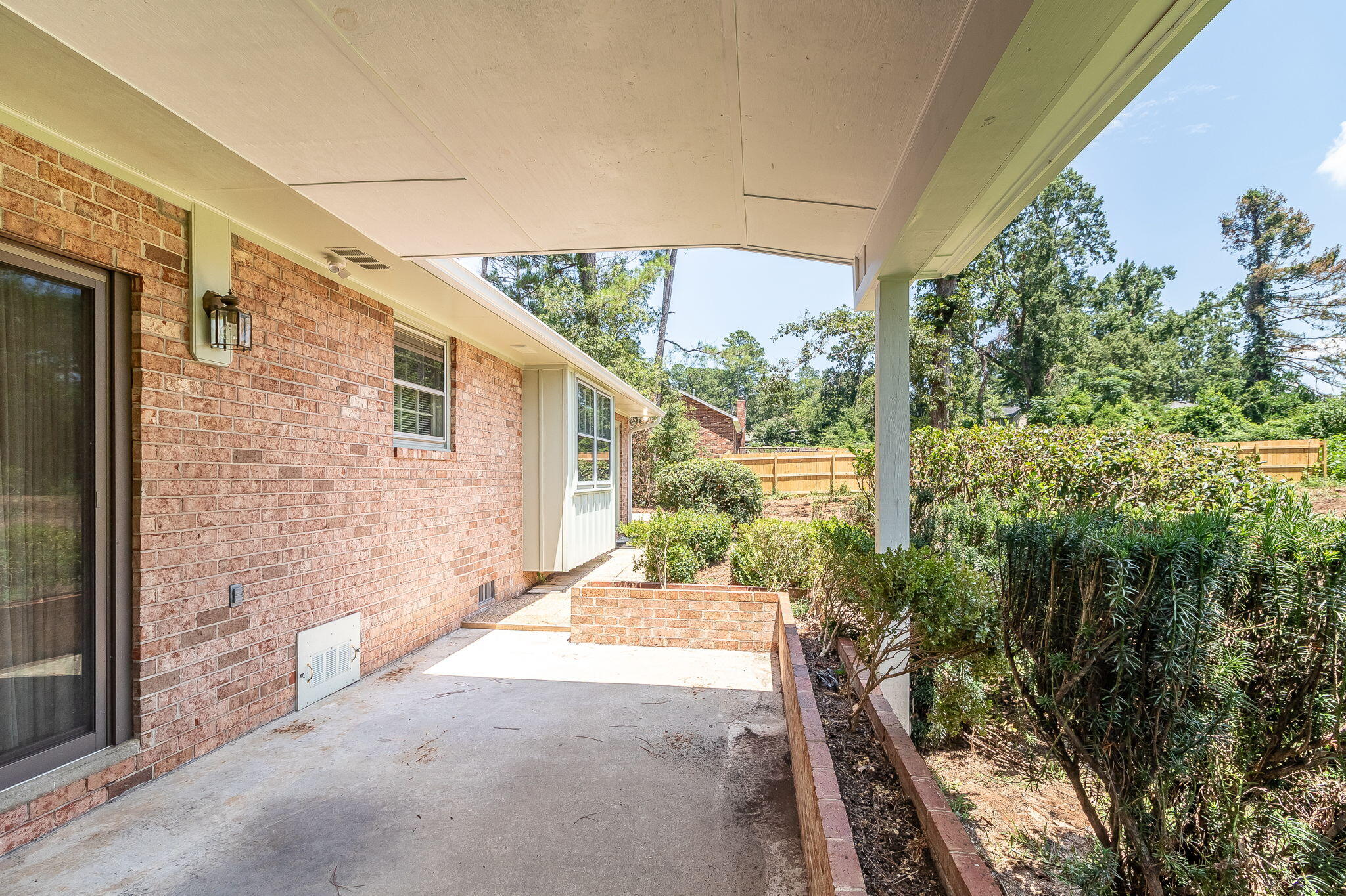 8135 Sir Lancelot Court