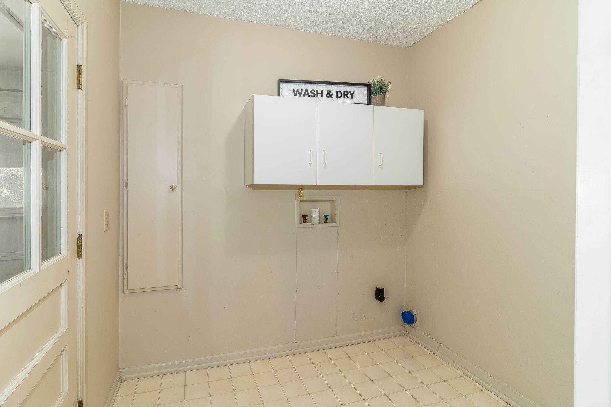 8135 Sir Lancelot Court