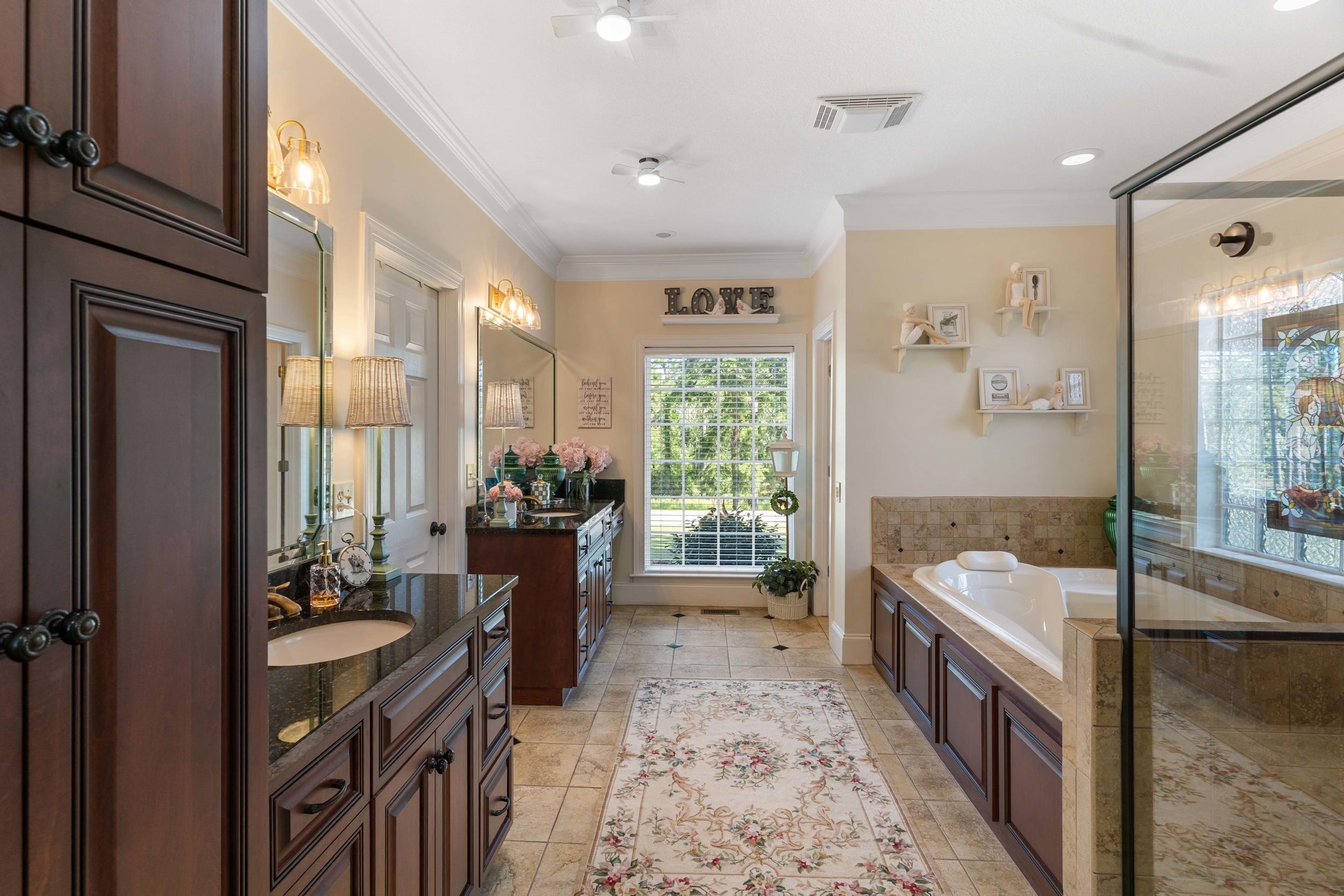 1003 Mohawk Drive