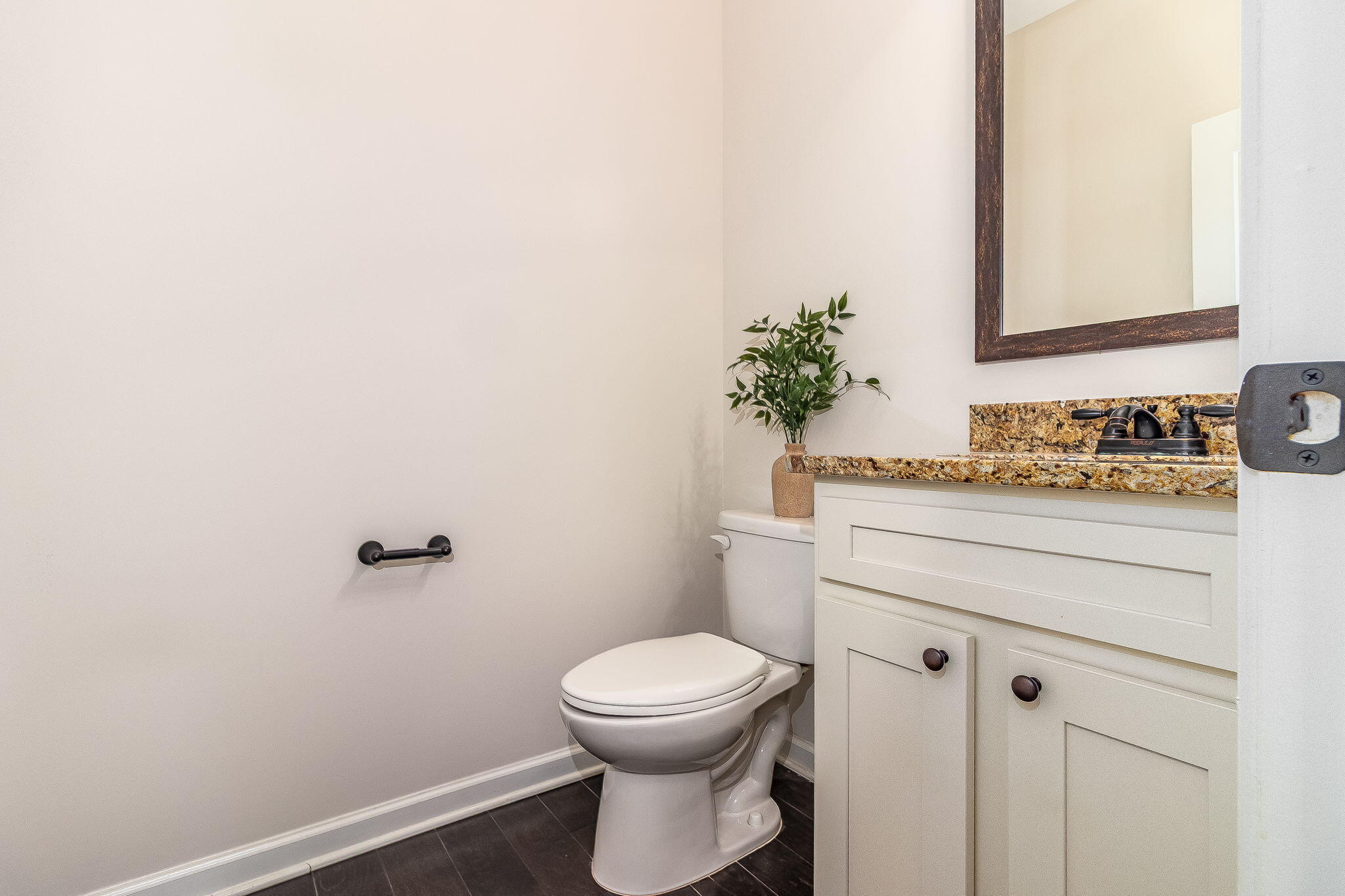 5629 Sunbury Loop