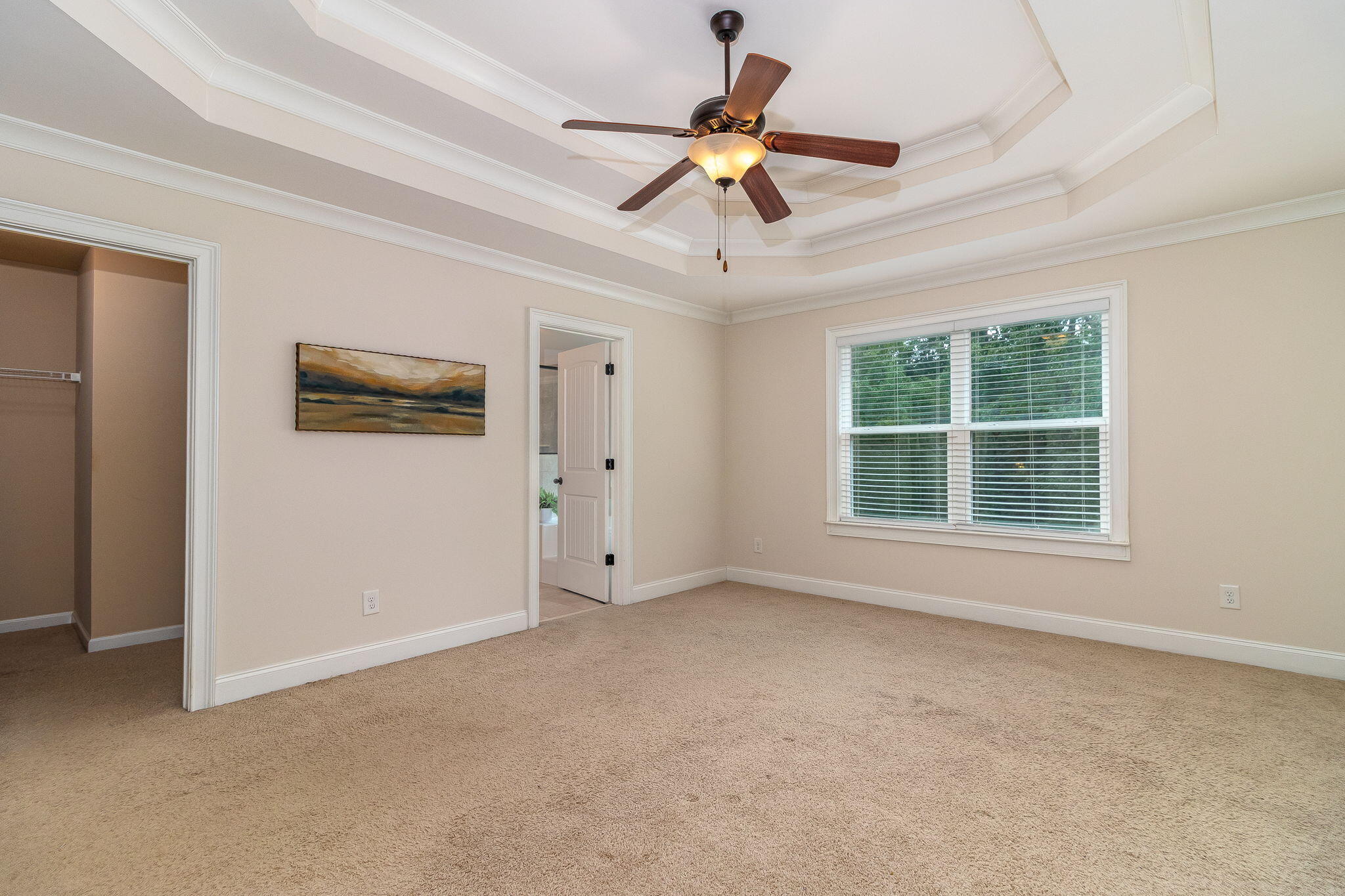5629 Sunbury Loop