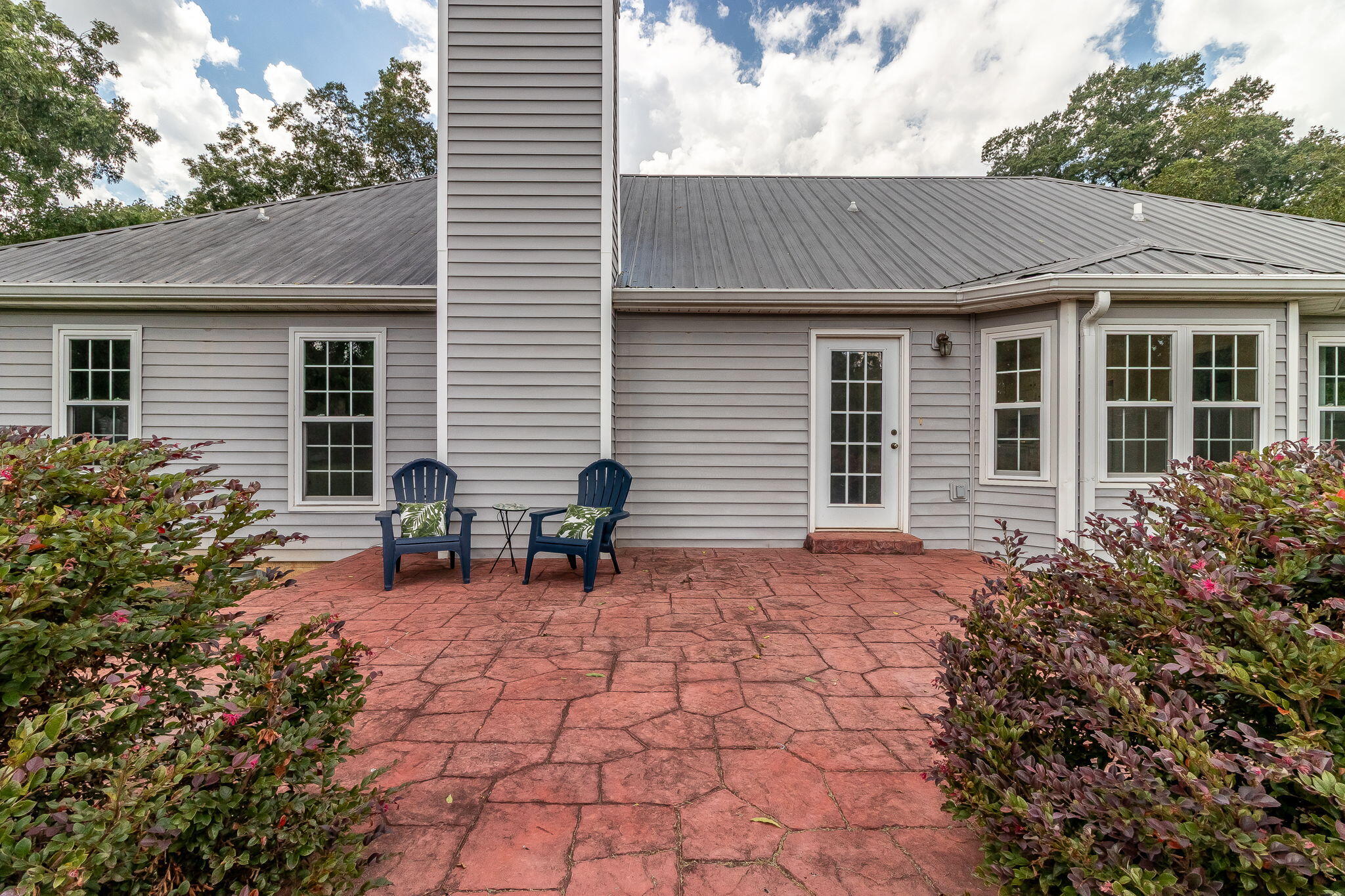 229 Seven Oaks Drive