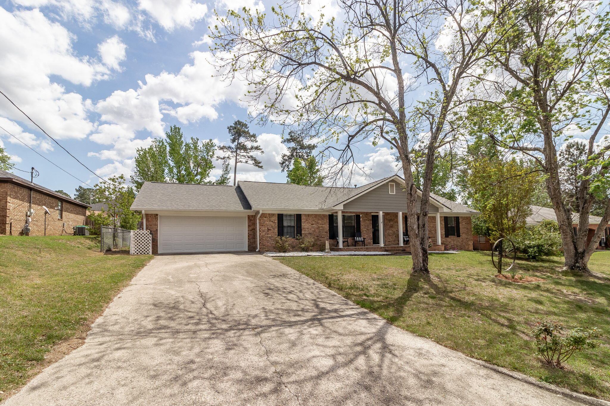 4344 Creekview Drive