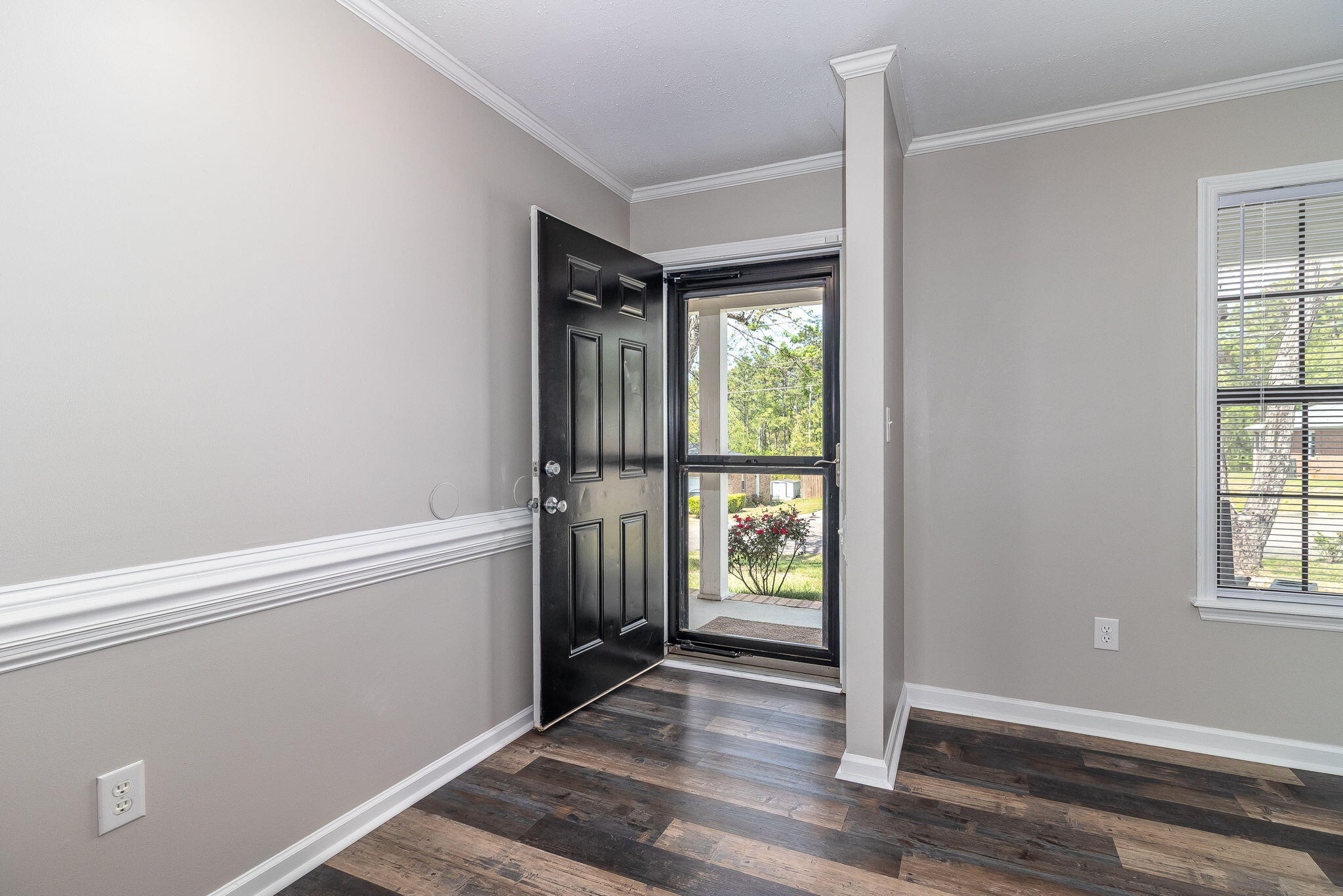 4344 Creekview Drive