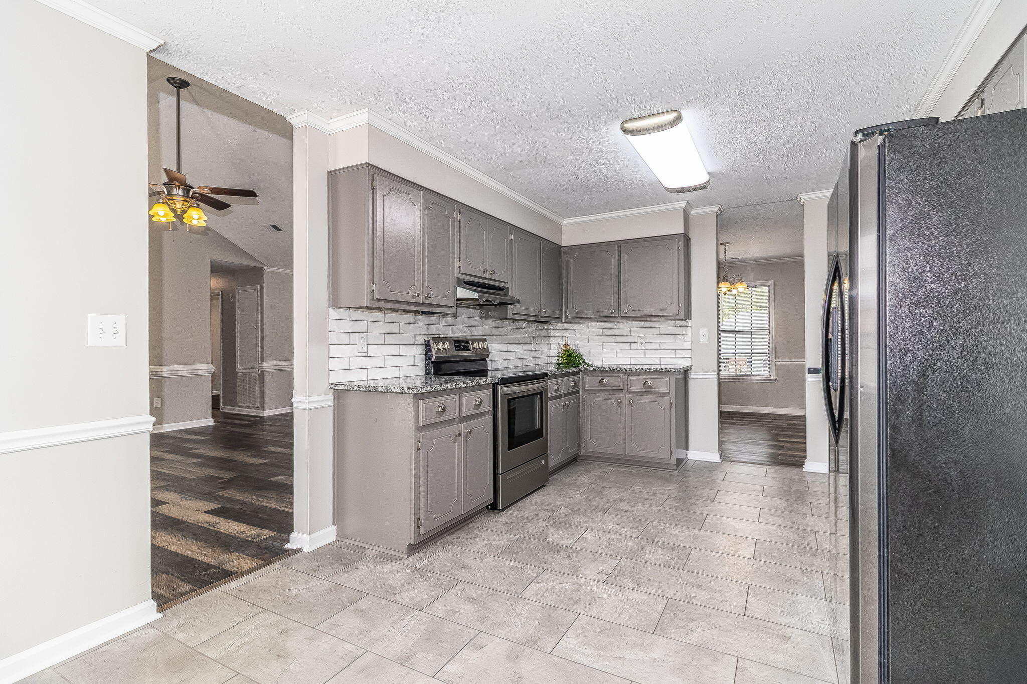 4344 Creekview Drive