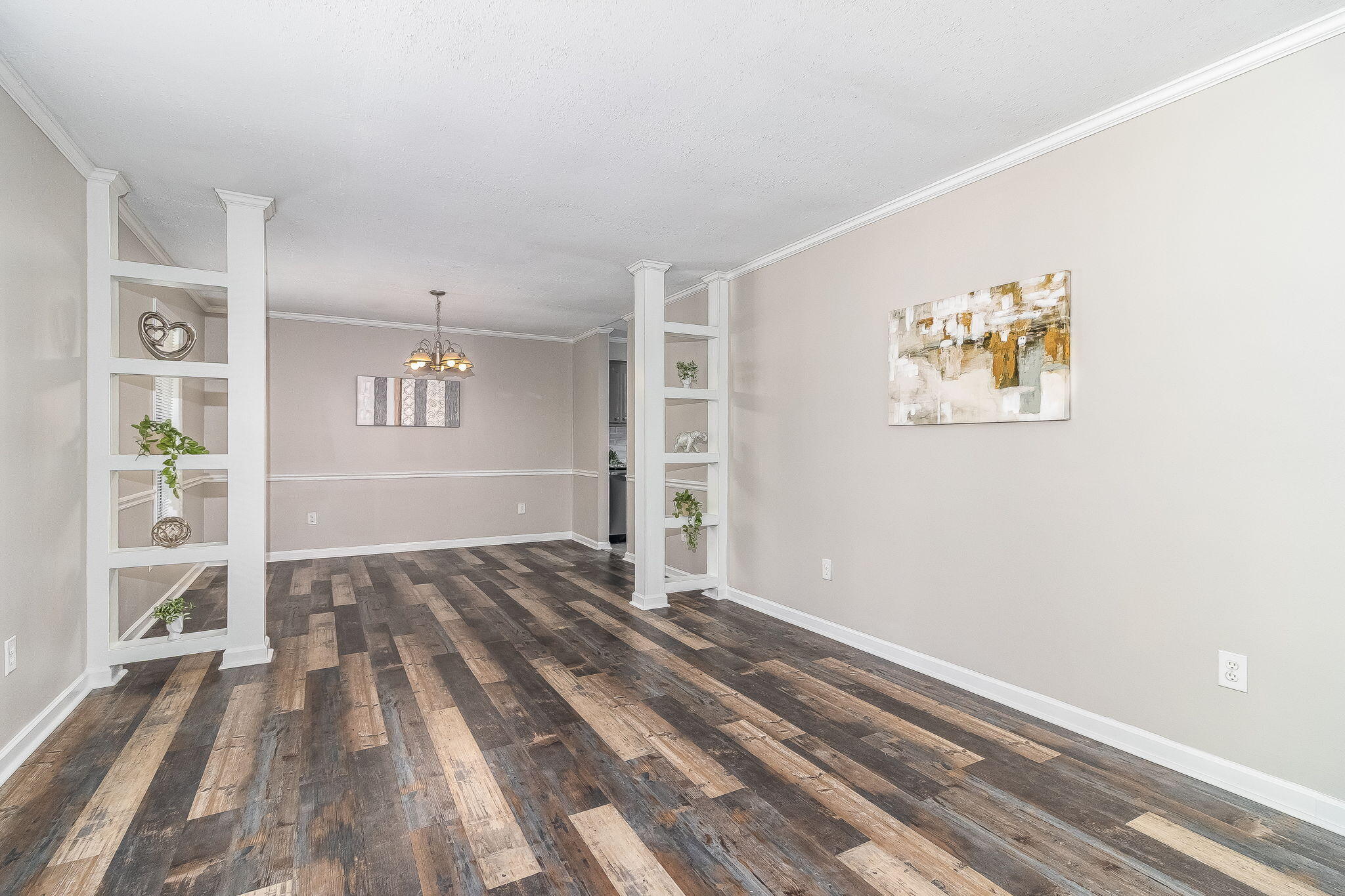 4344 Creekview Drive