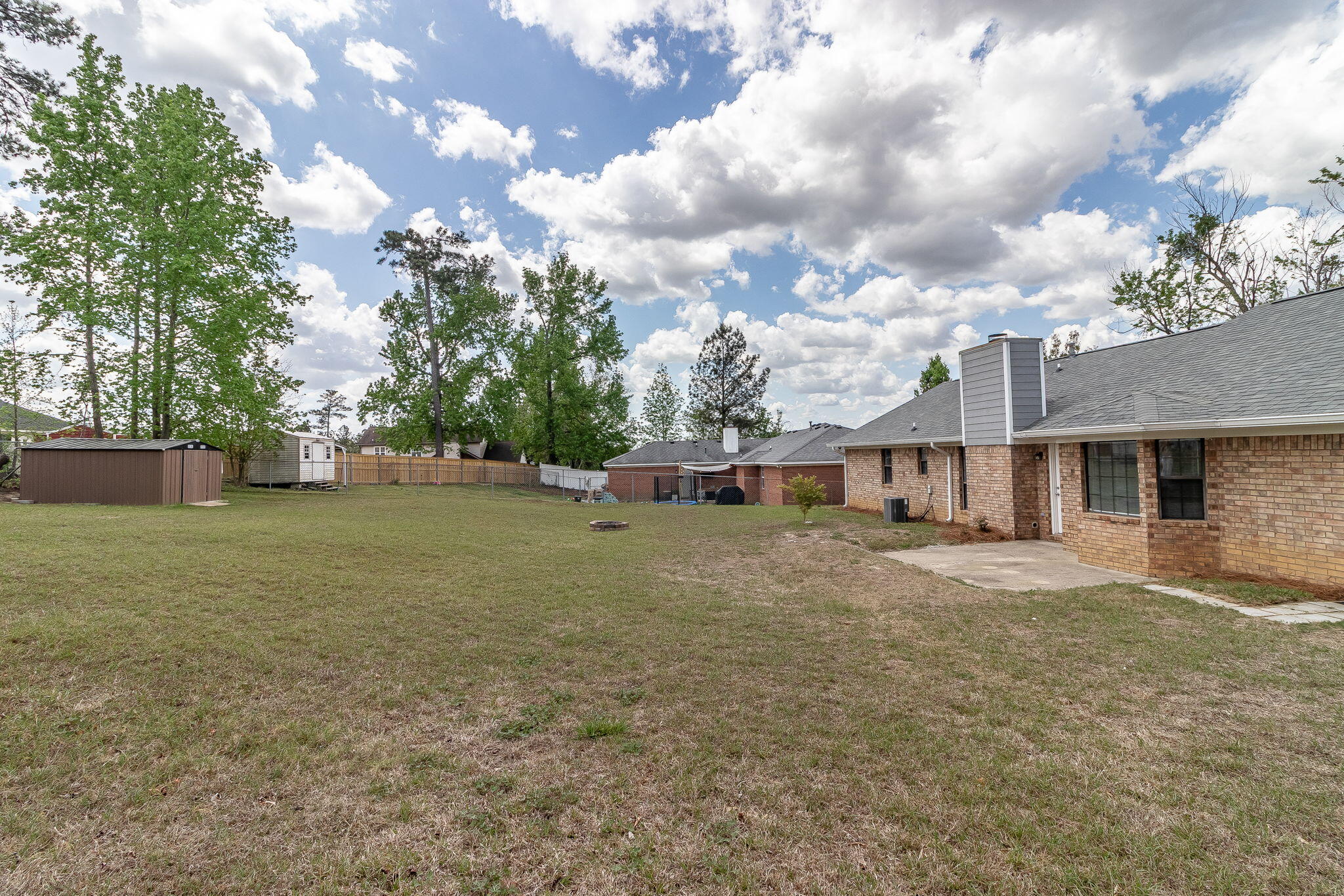 4344 Creekview Drive