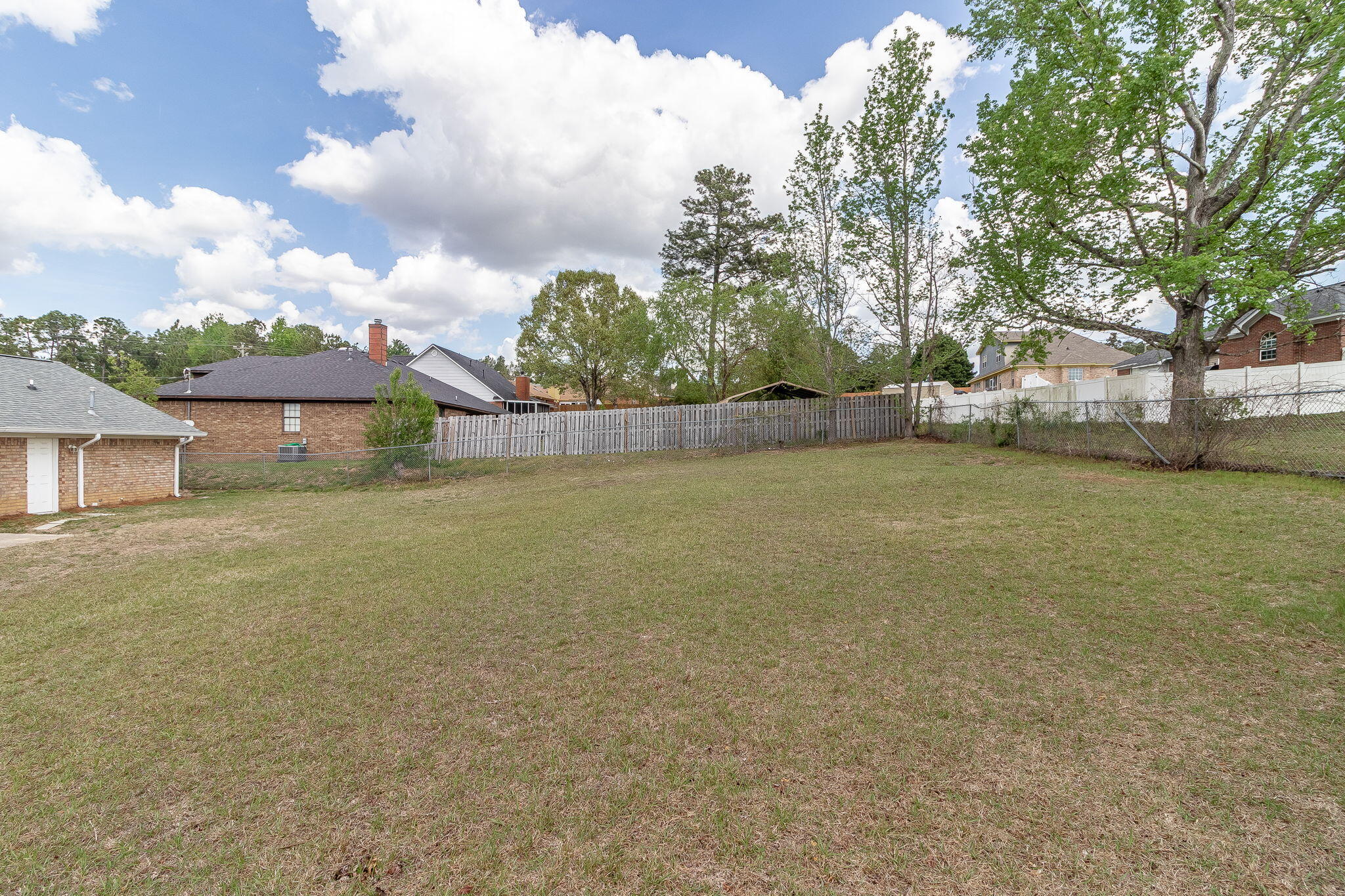 4344 Creekview Drive