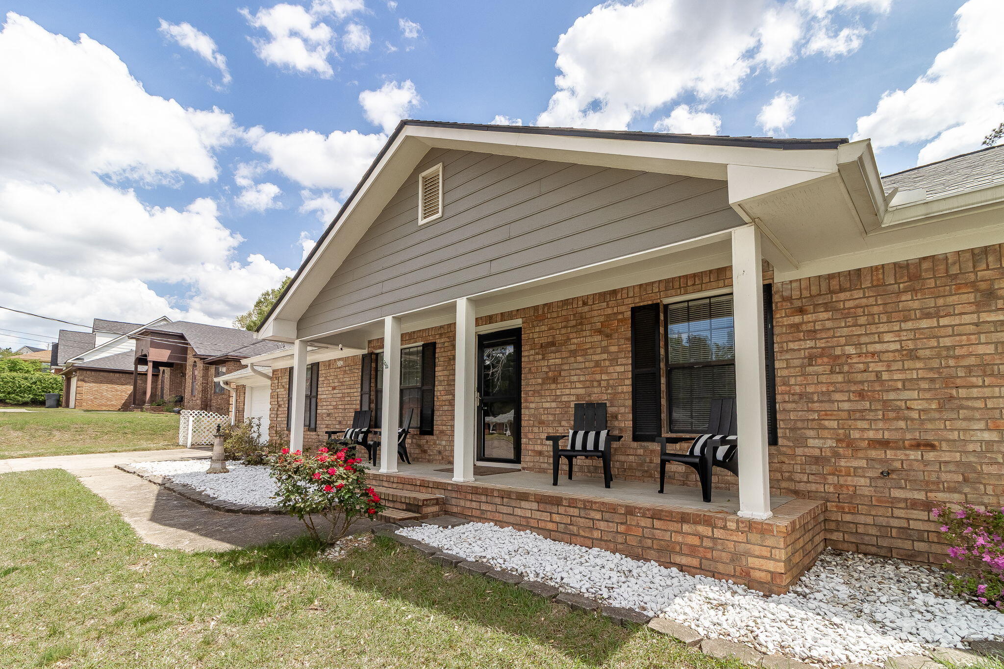 4344 Creekview Drive