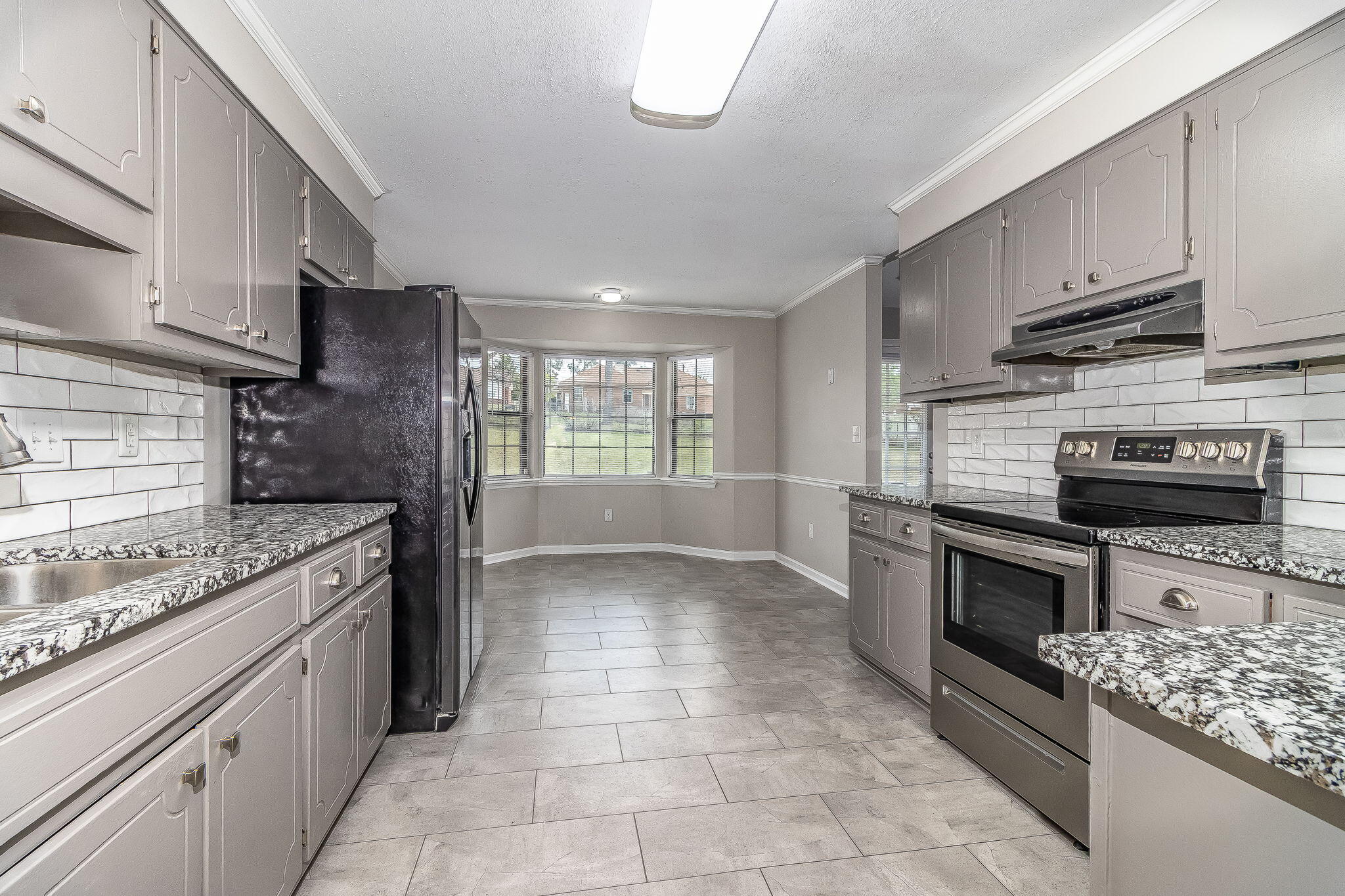 4344 Creekview Drive