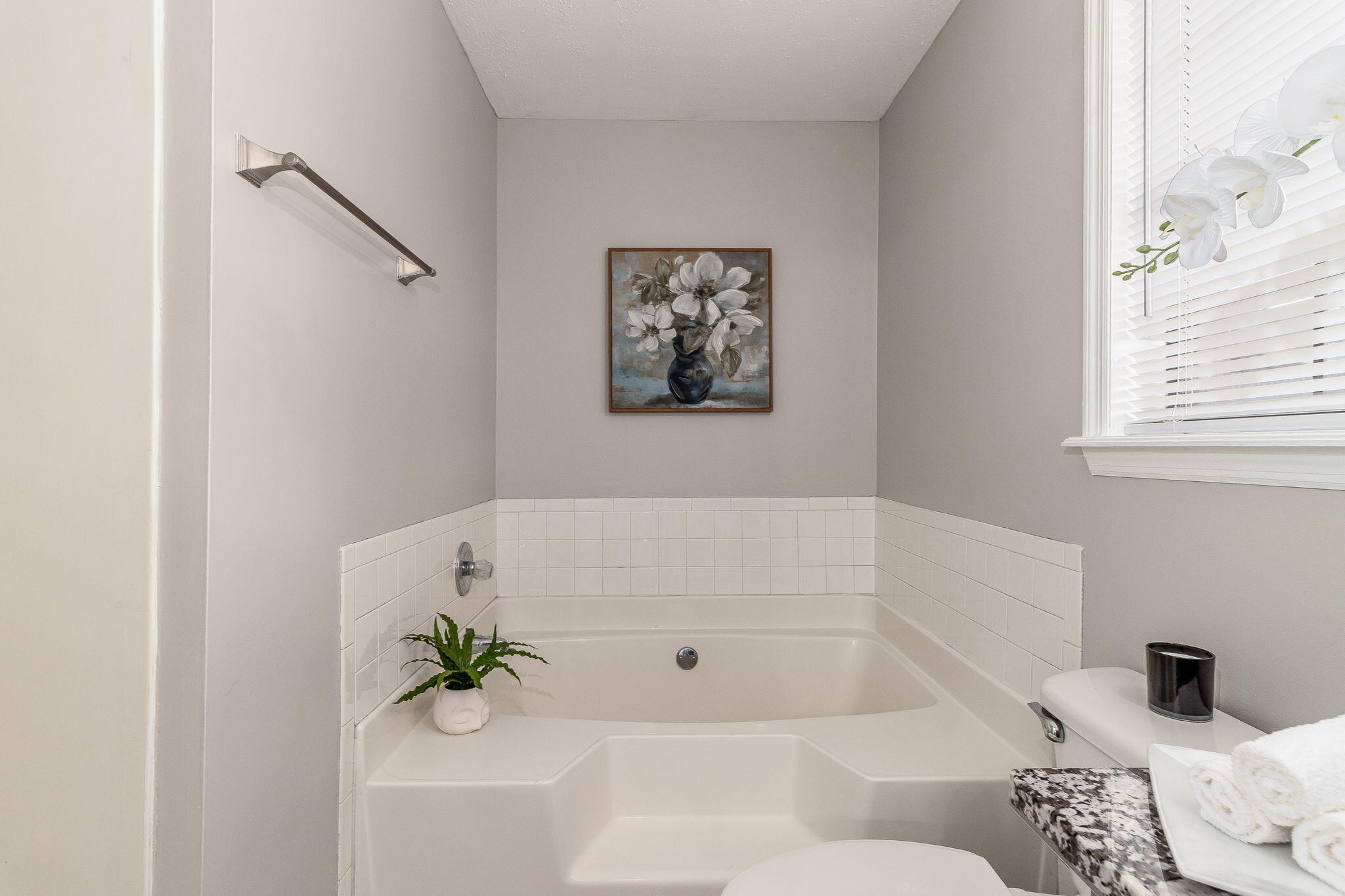 4344 Creekview Drive