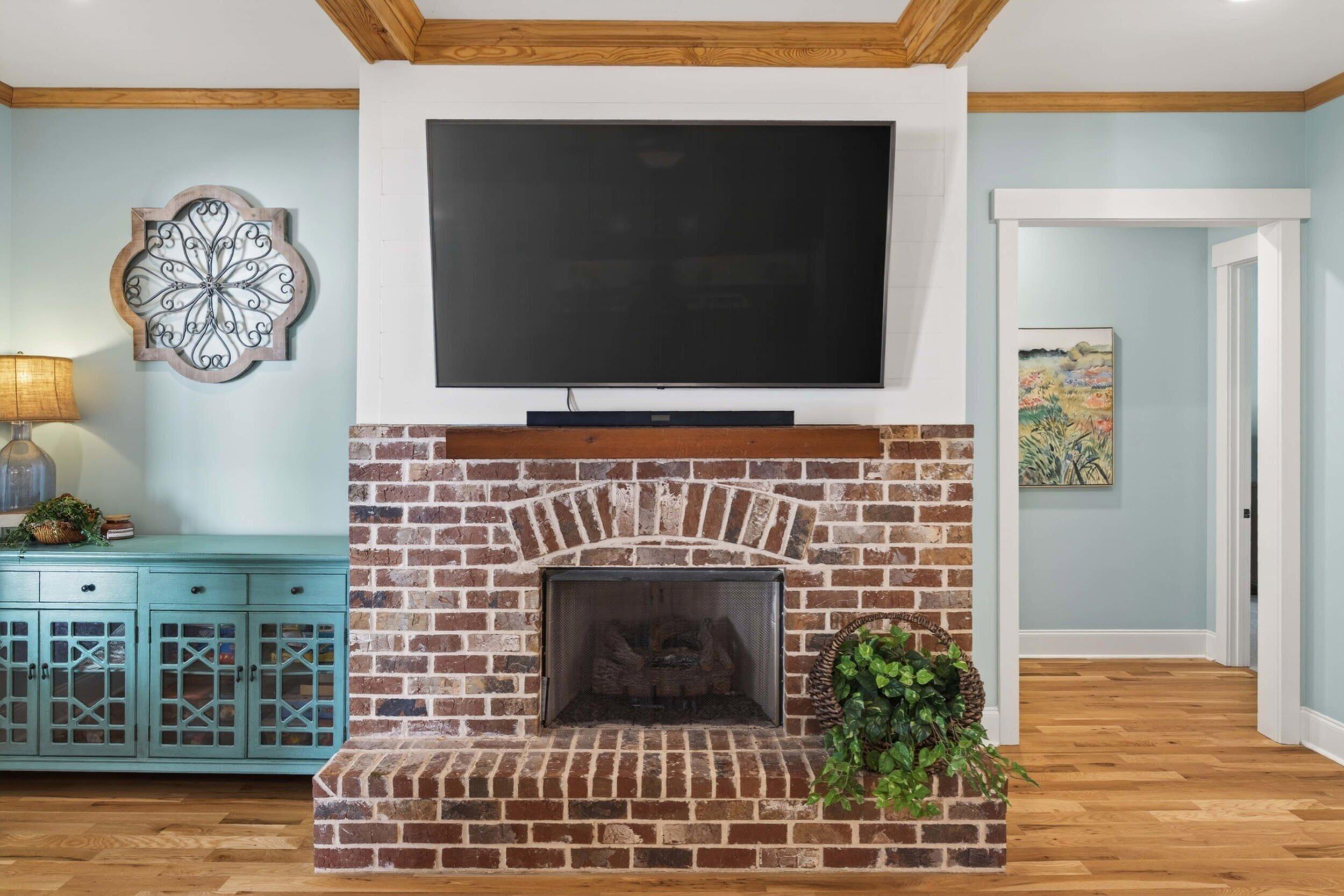 5172 Mill Creek Lane