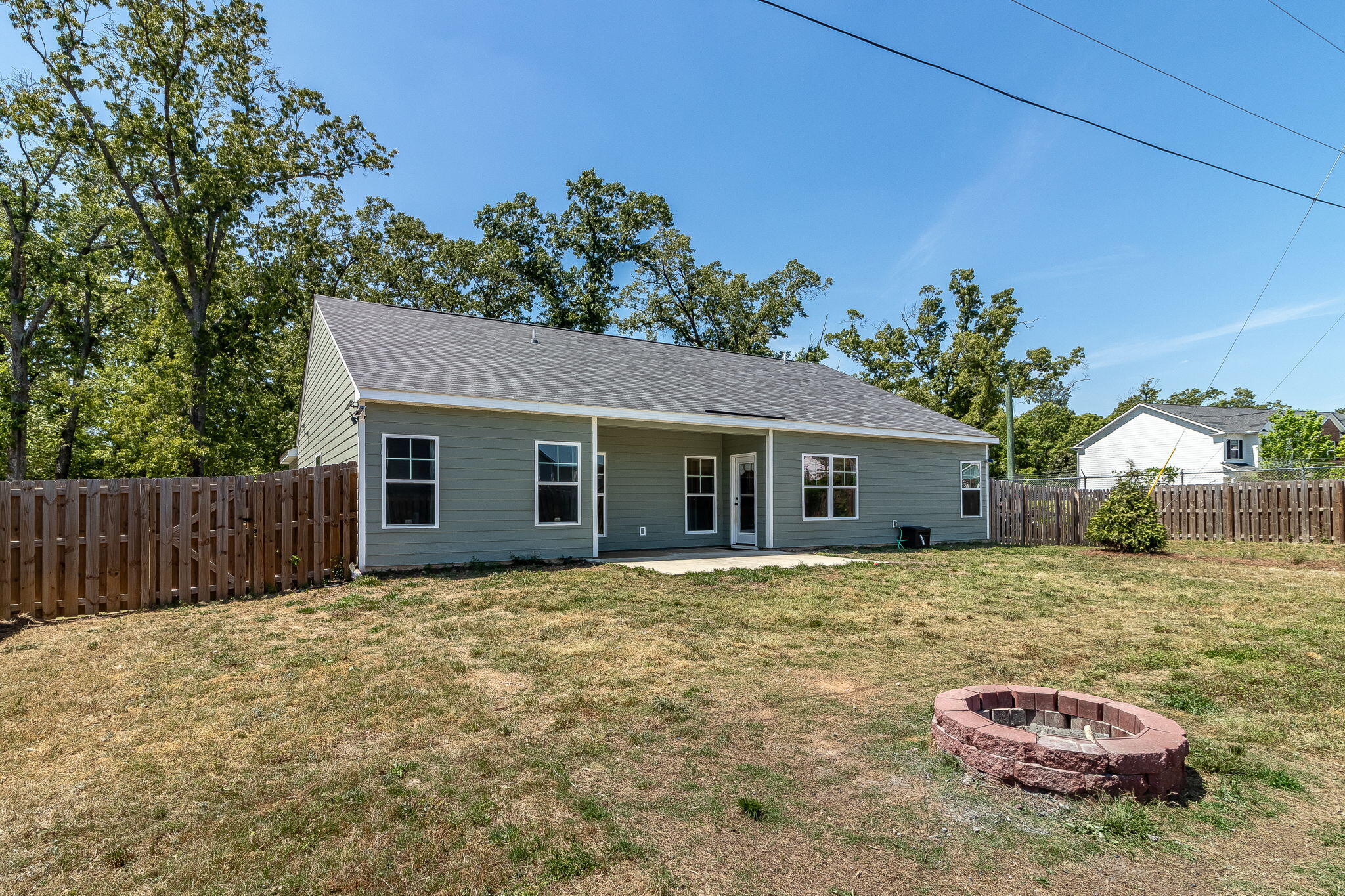 1114 Dodge Lane