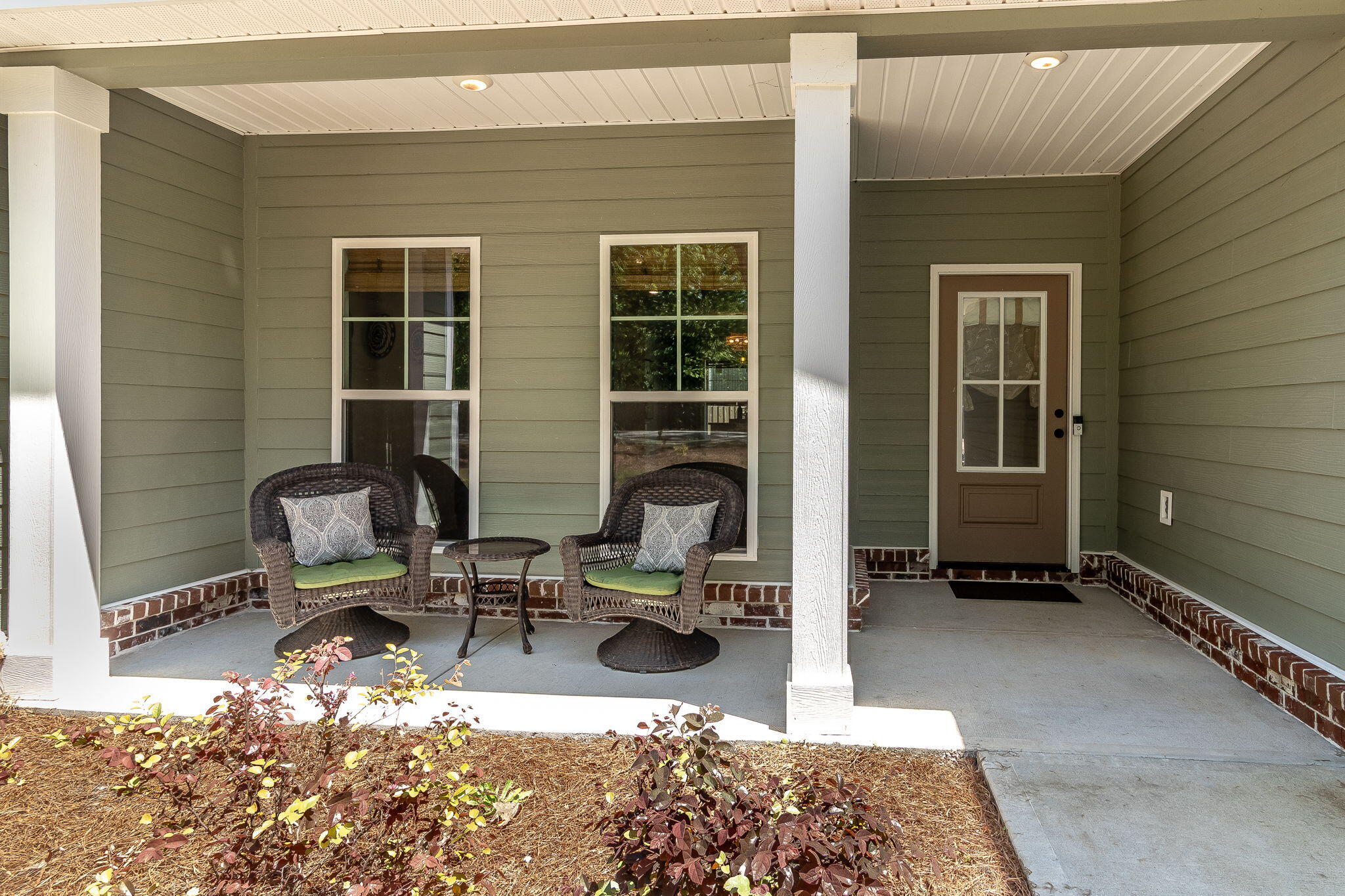 1114 Dodge Lane
