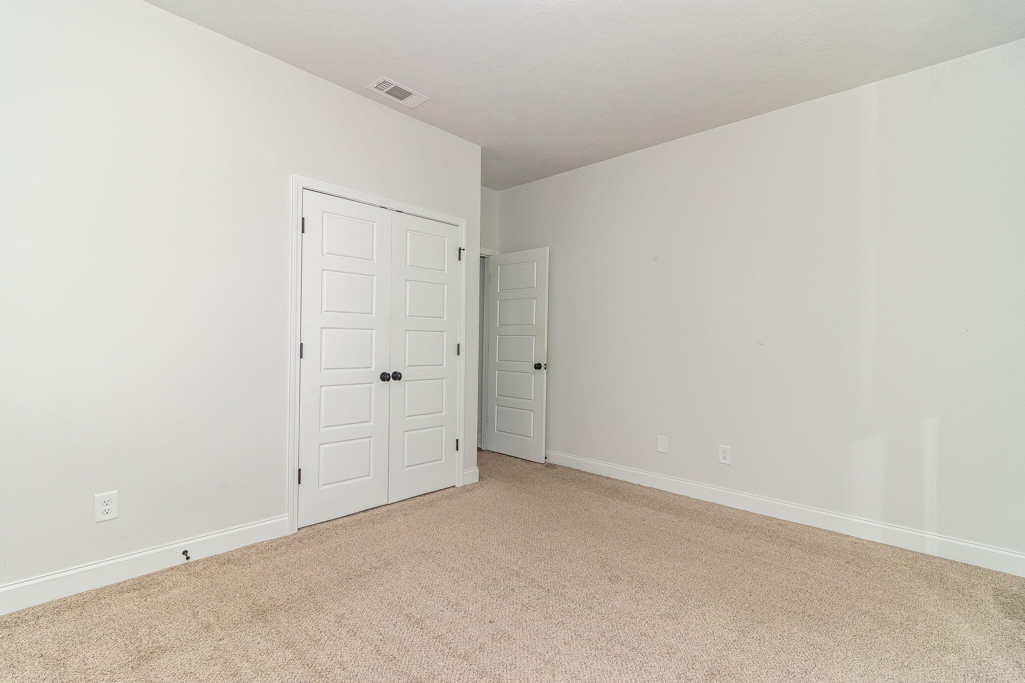 1114 Dodge Lane