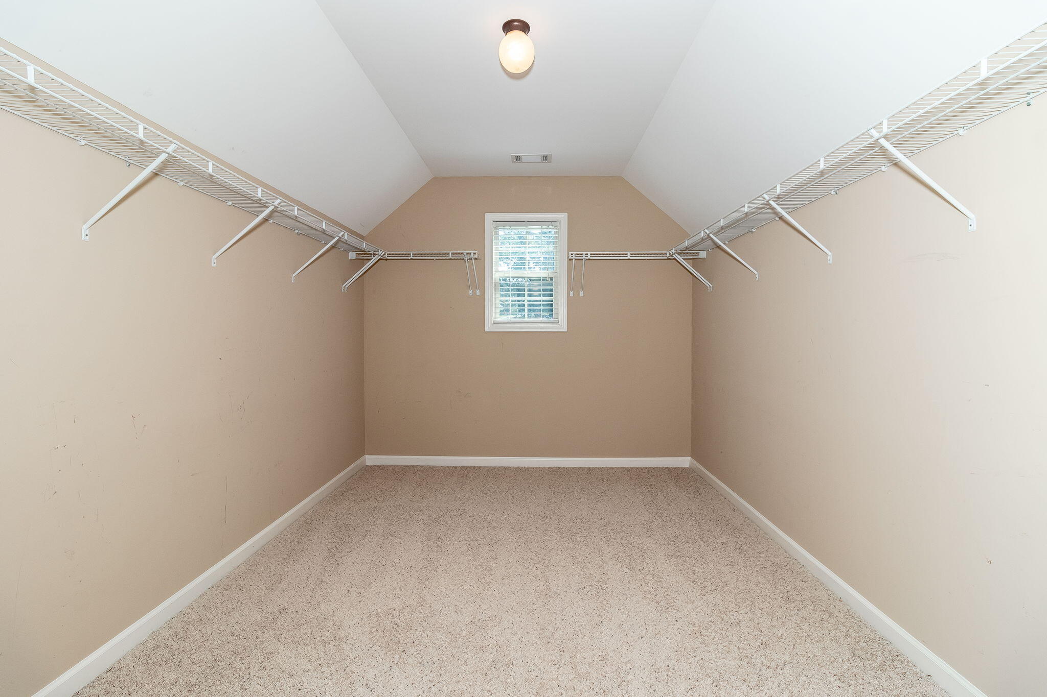 526 Jutland Way