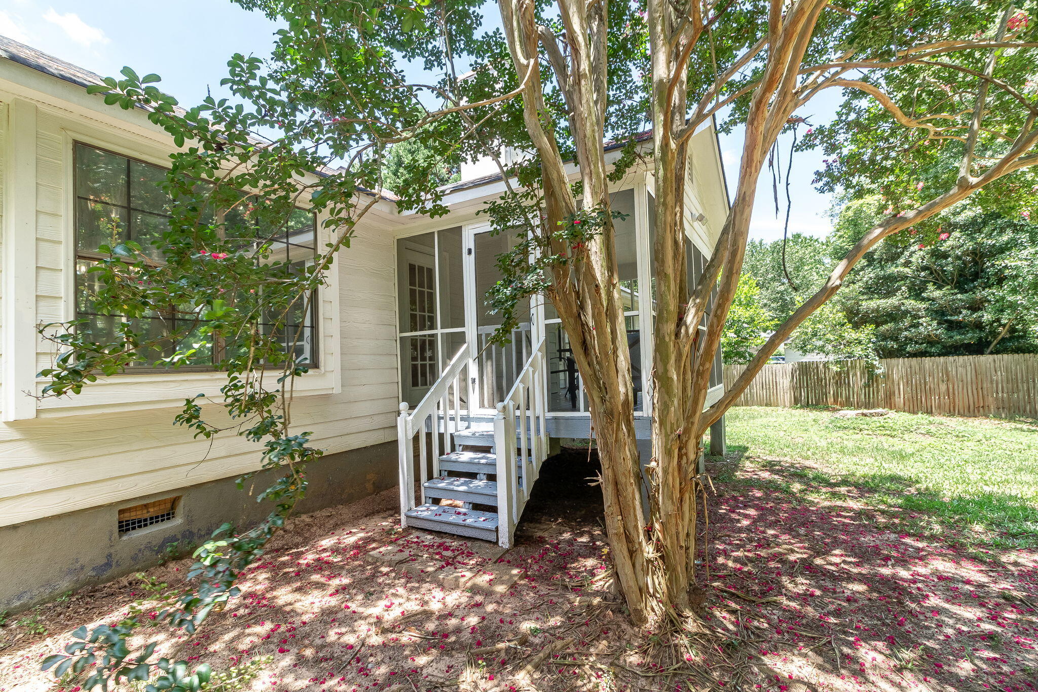 183 Suffolk Drive