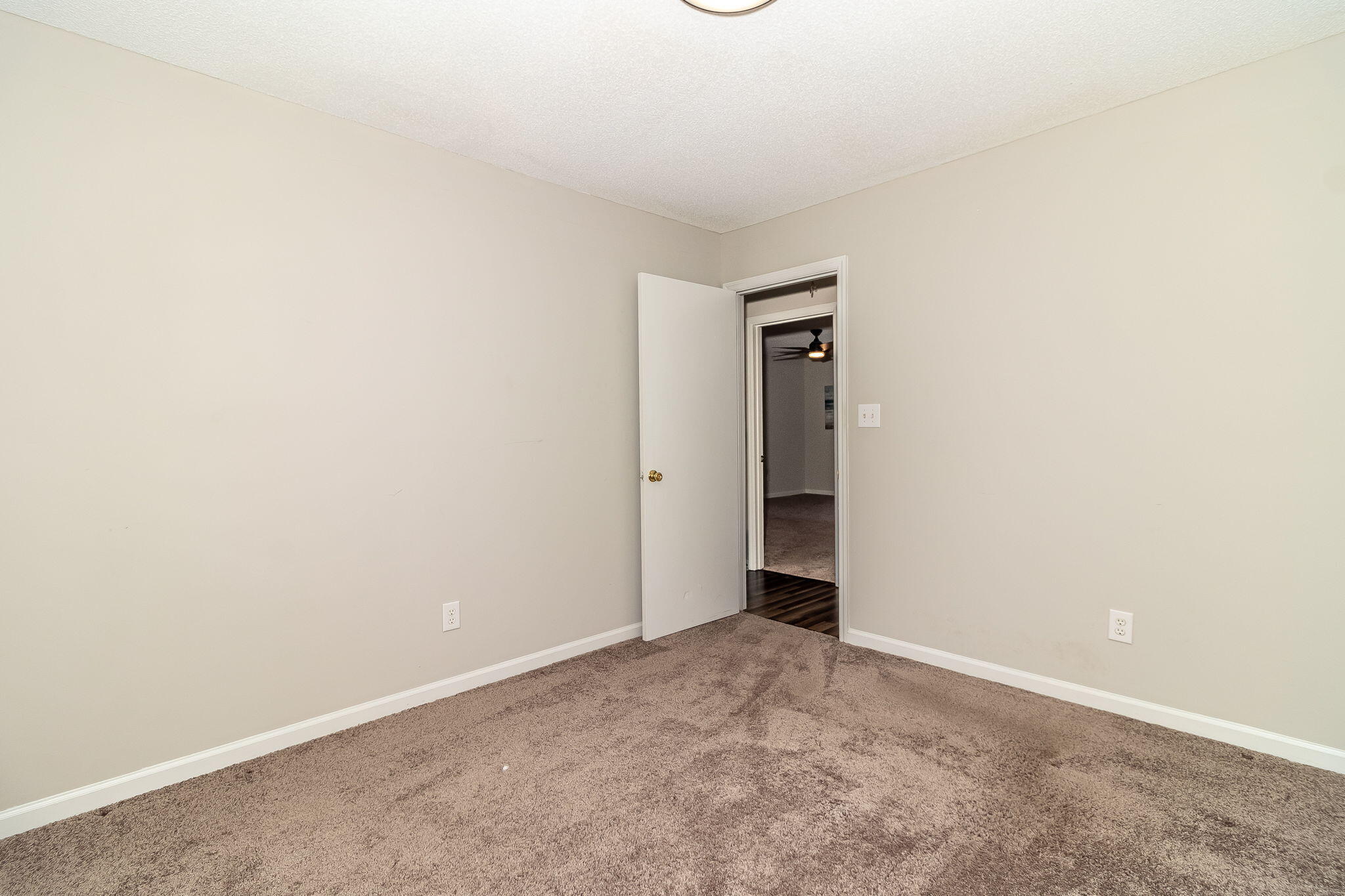 633 Ridgefield Drive