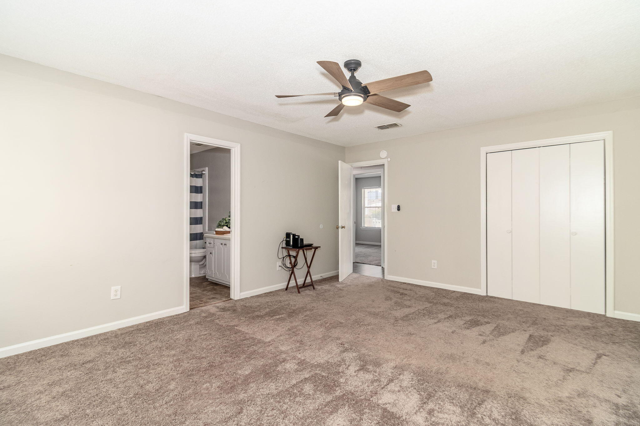 633 Ridgefield Drive