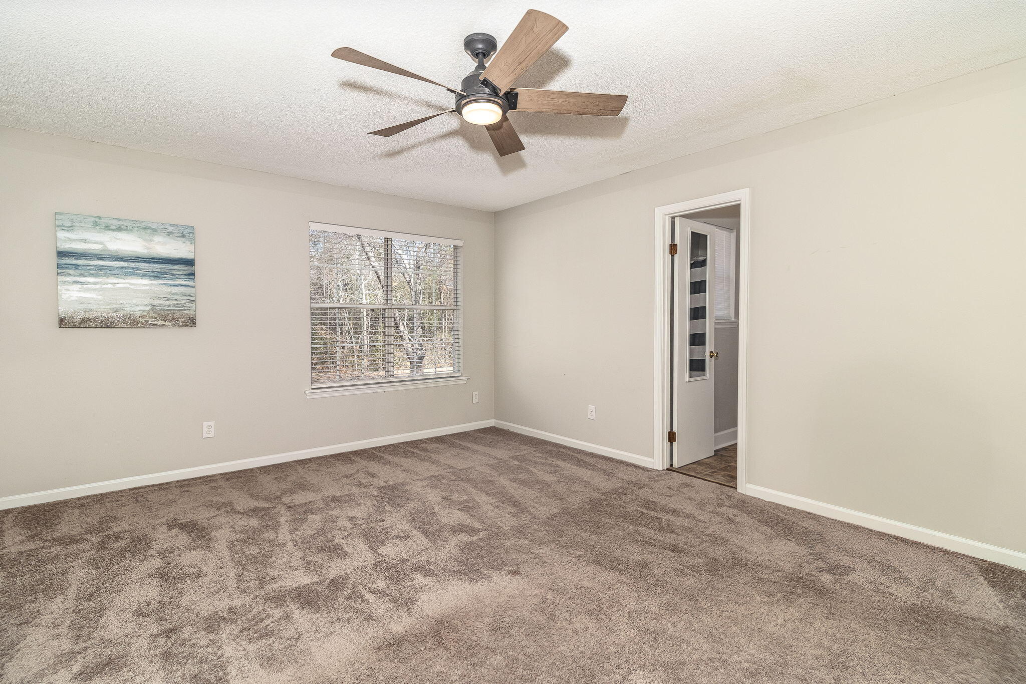 633 Ridgefield Drive