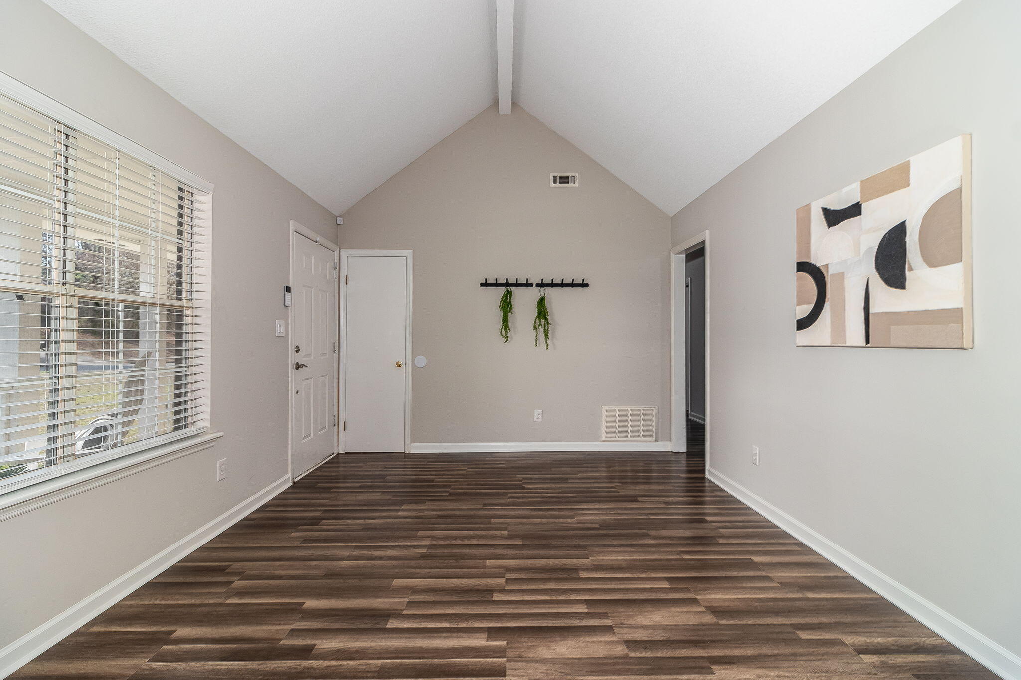 633 Ridgefield Drive