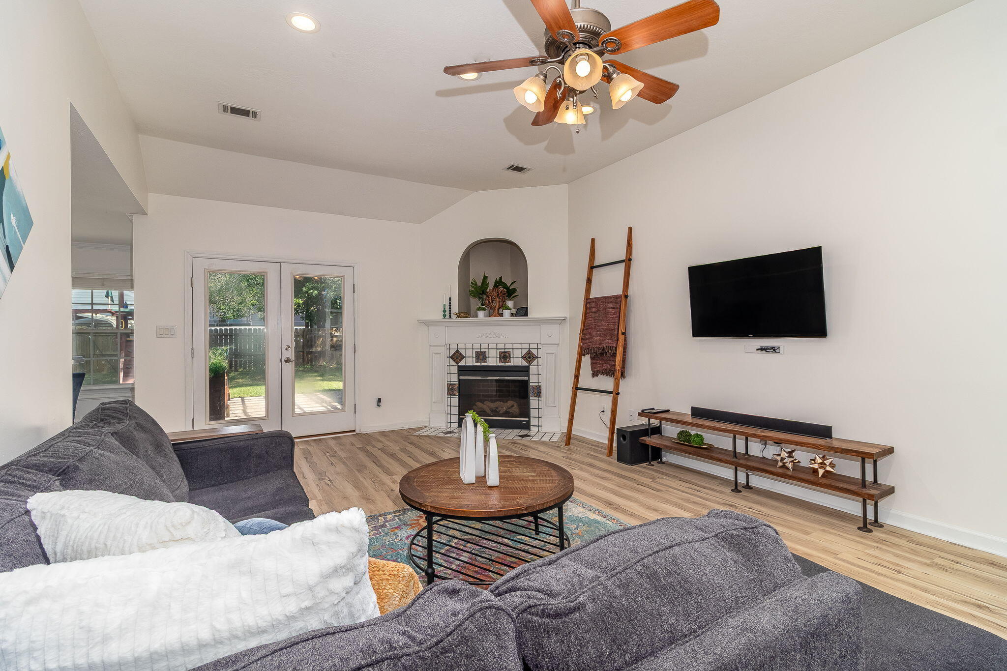 2078 Magnolia Parkway