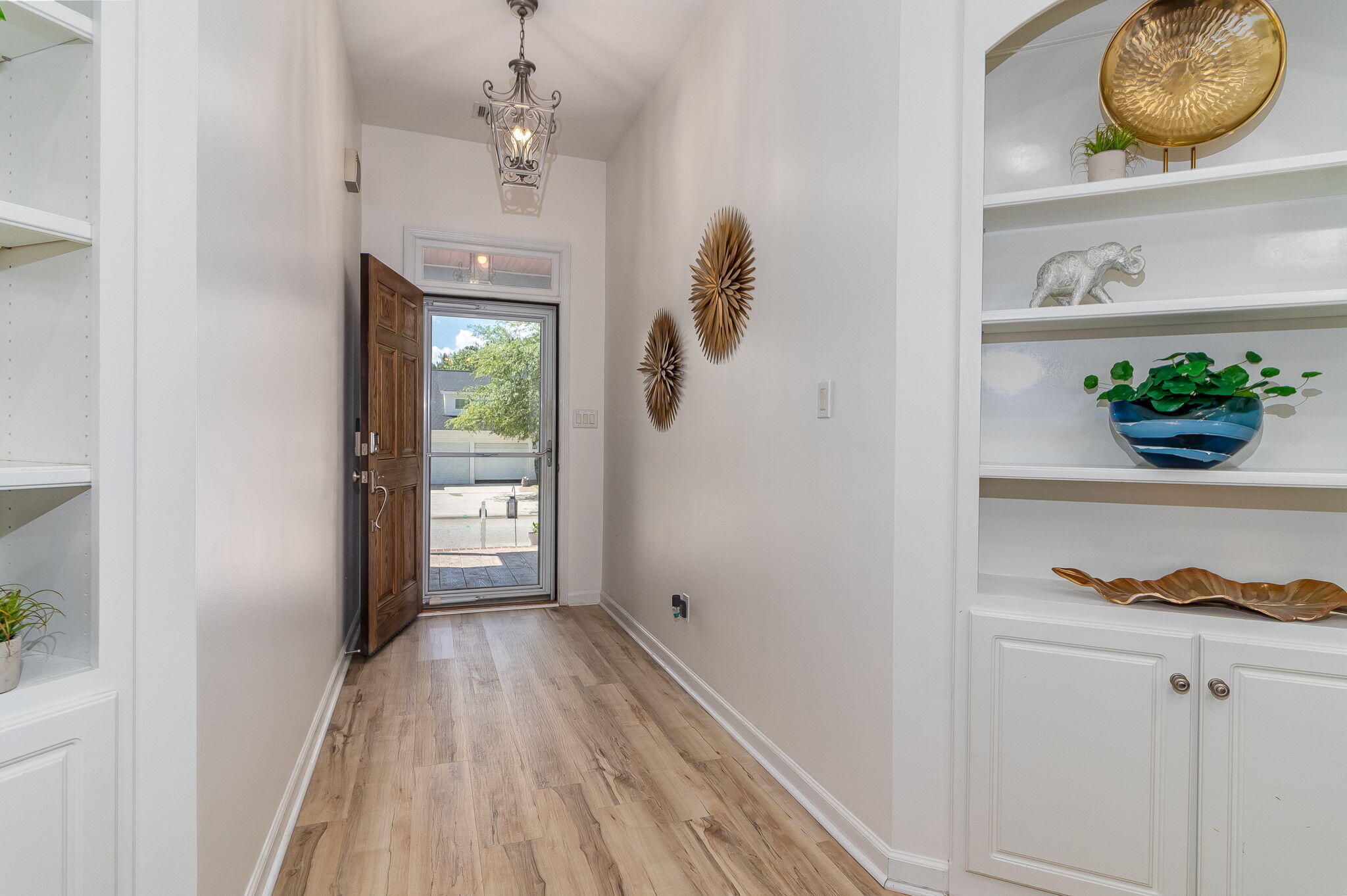 2078 Magnolia Parkway