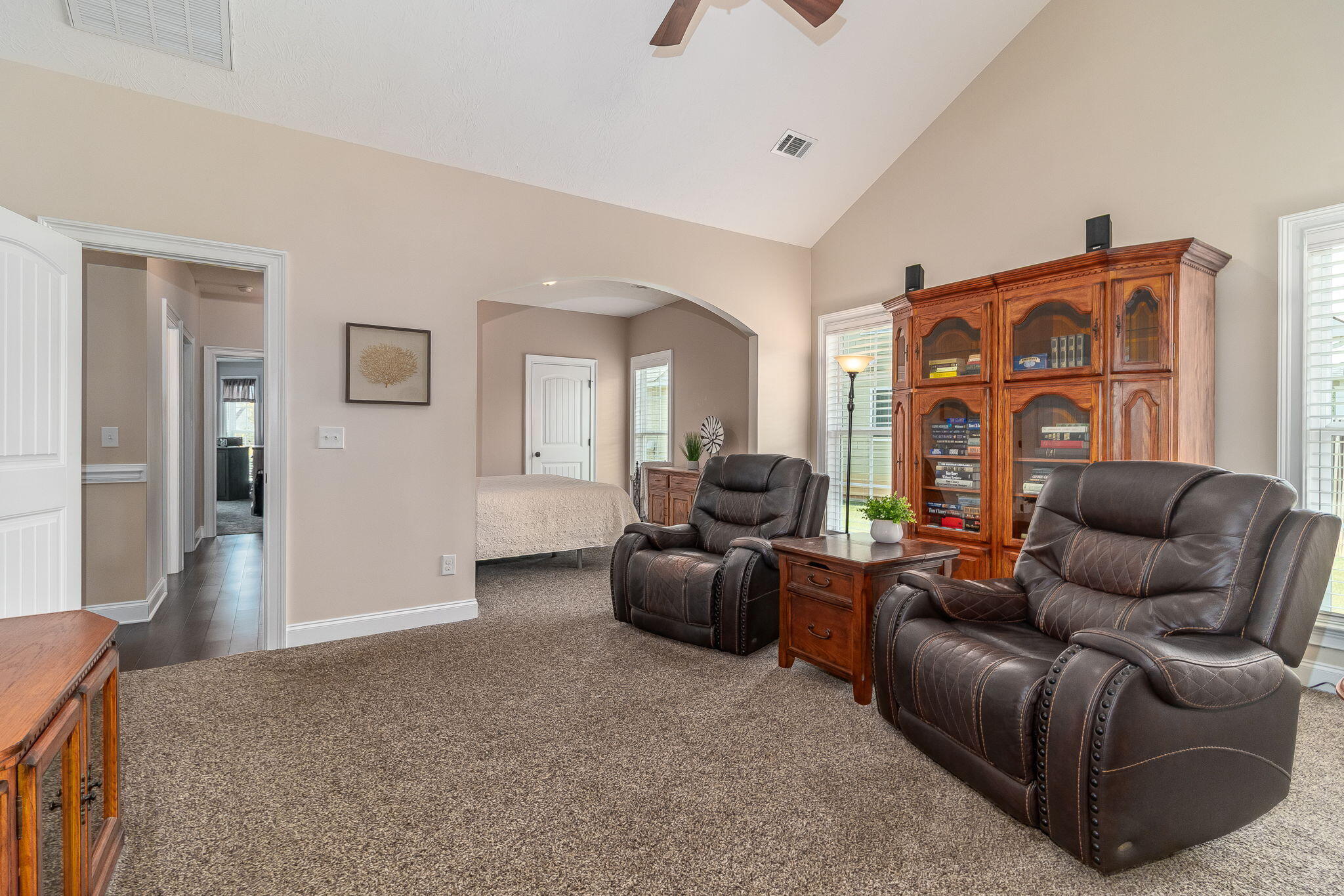 4092 Starview Lane