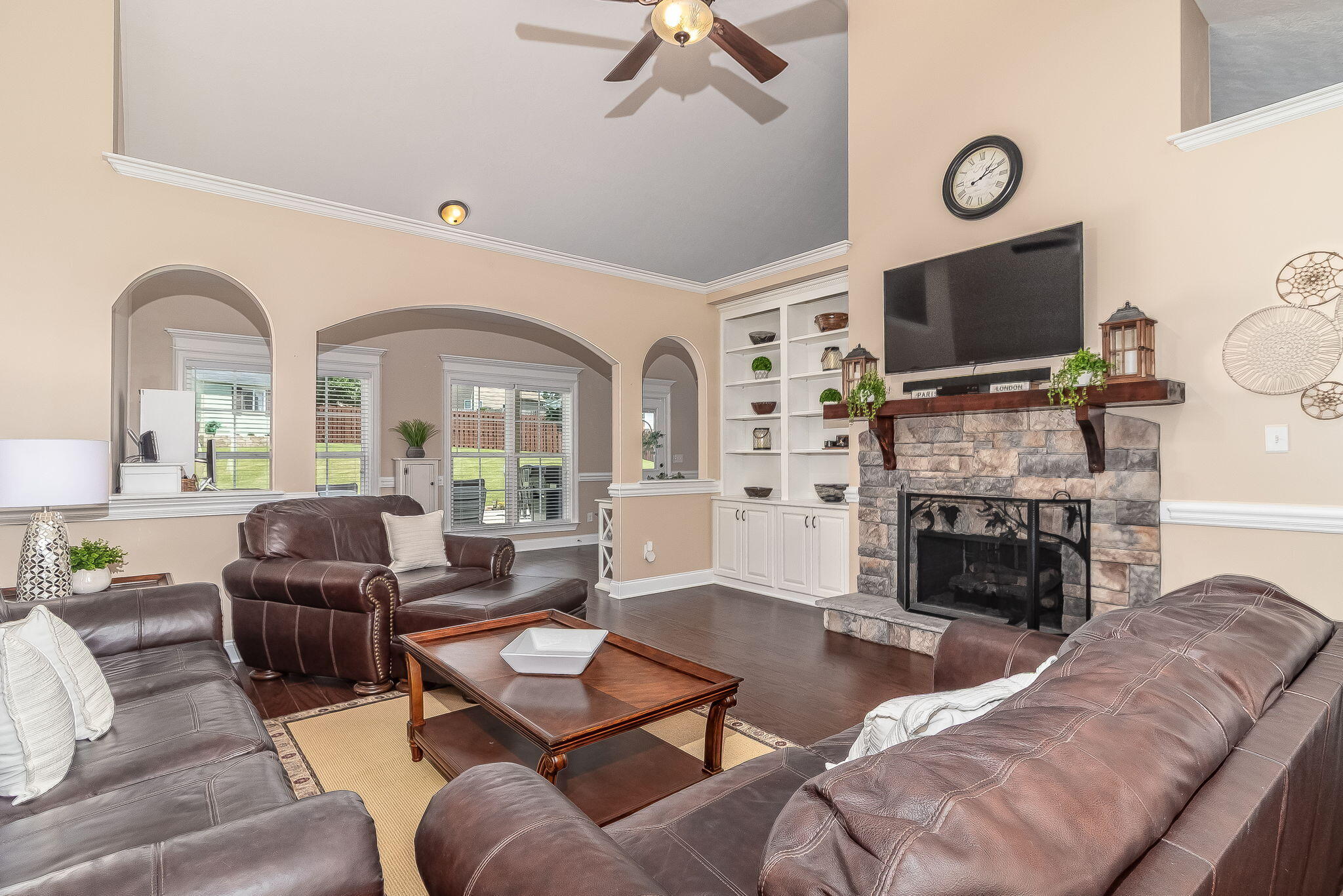 4092 Starview Lane