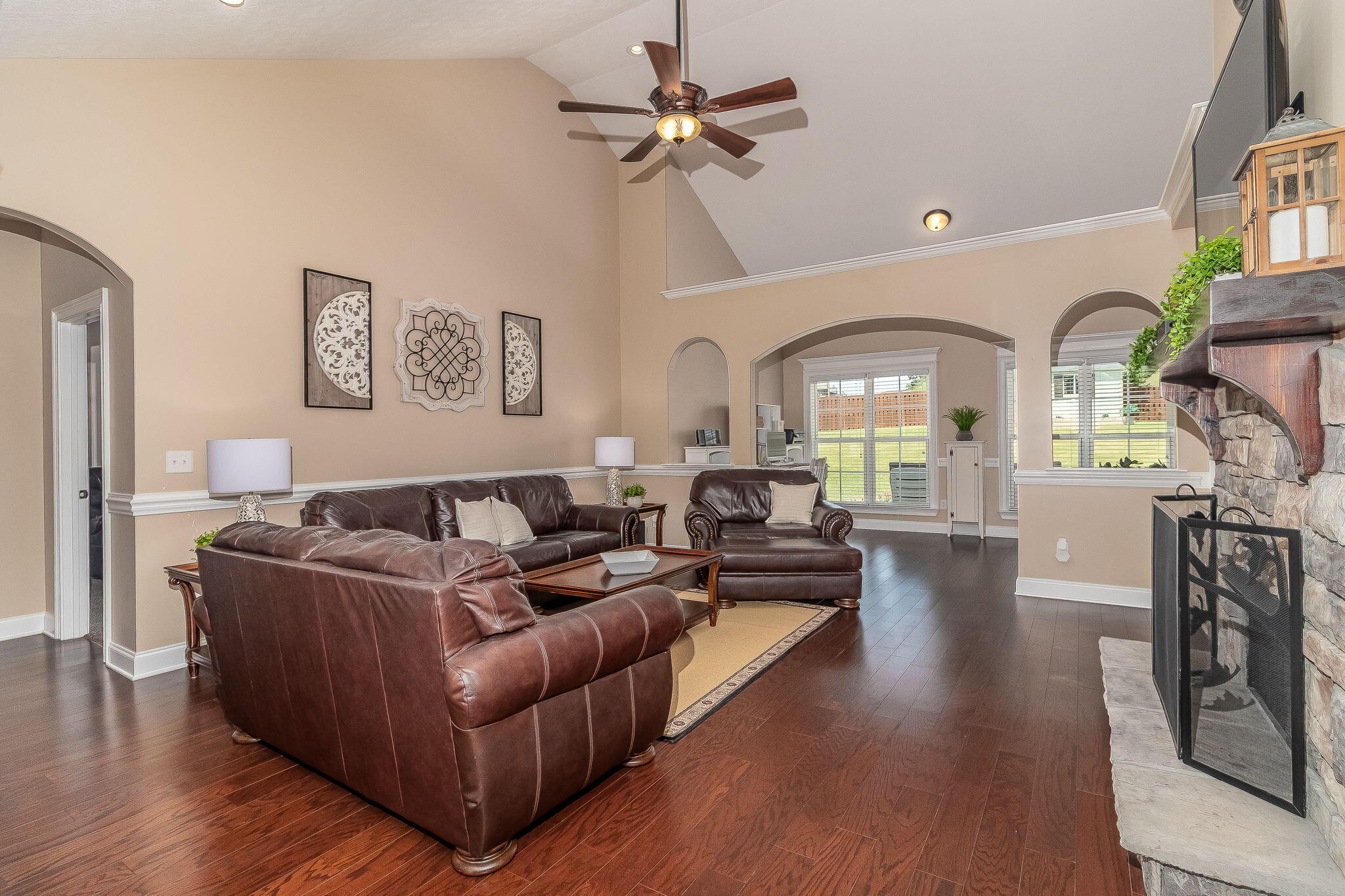 4092 Starview Lane