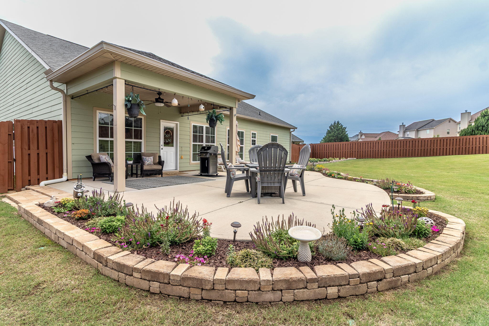 4092 Starview Lane
