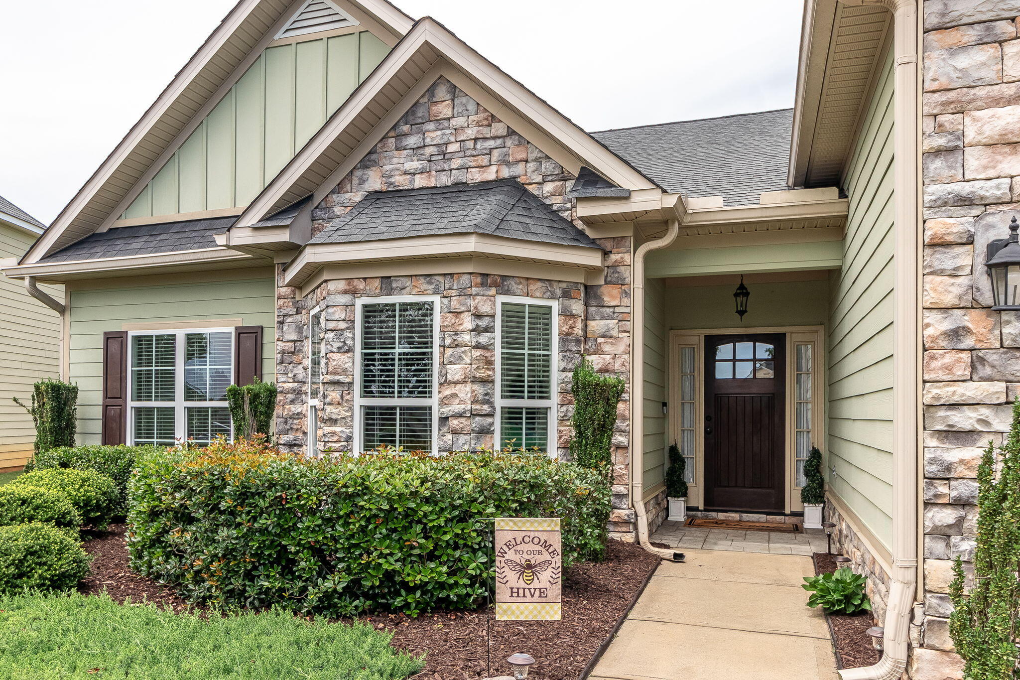 4092 Starview Lane