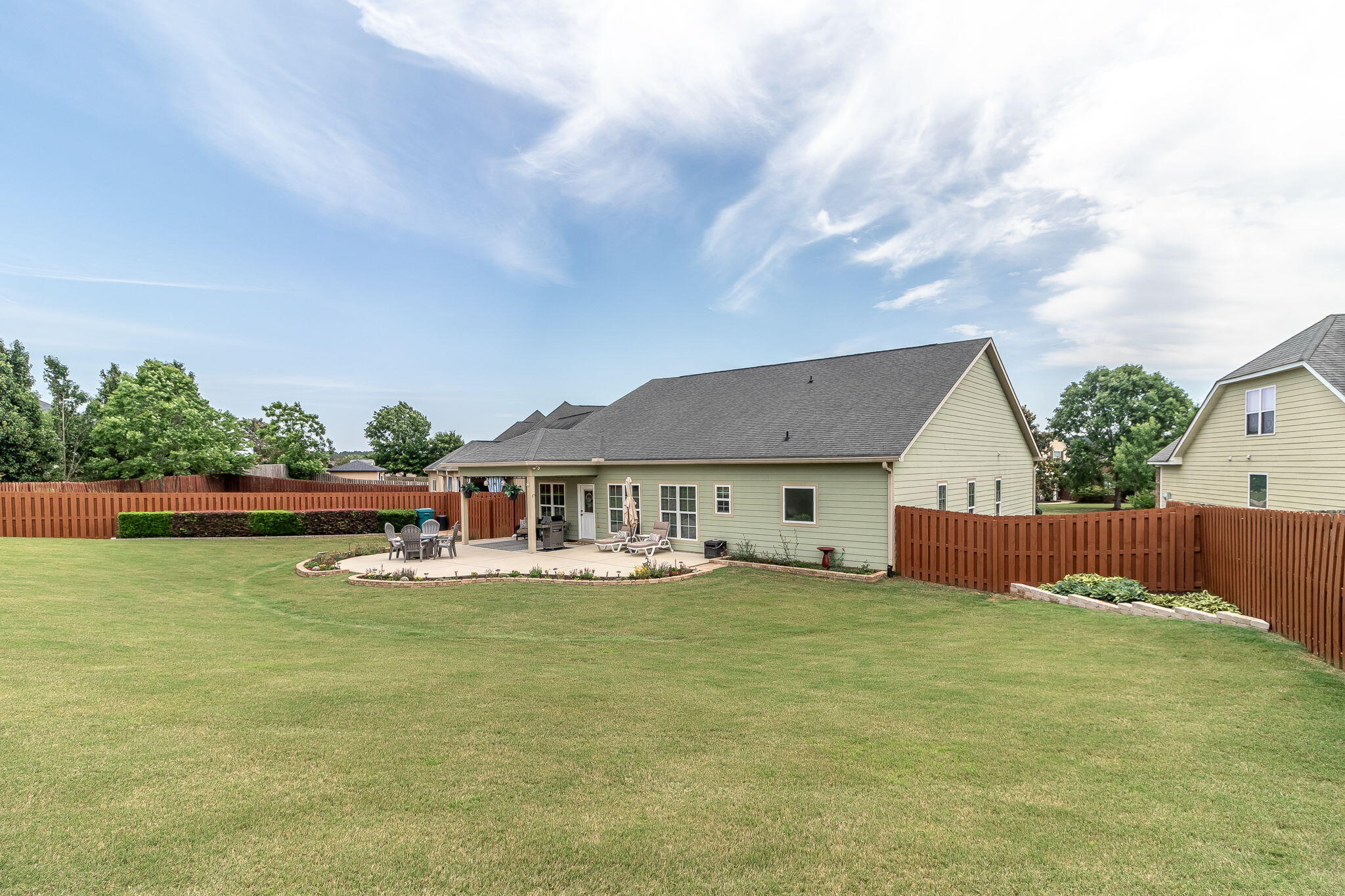 4092 Starview Lane